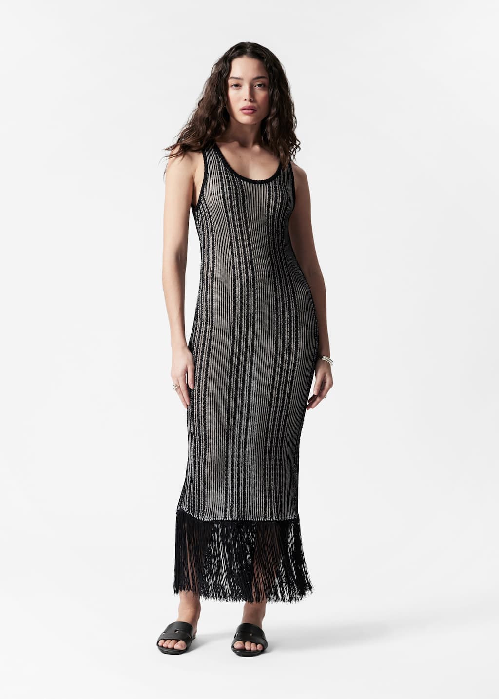 Image of Abito midi lavorato a maglia con frange