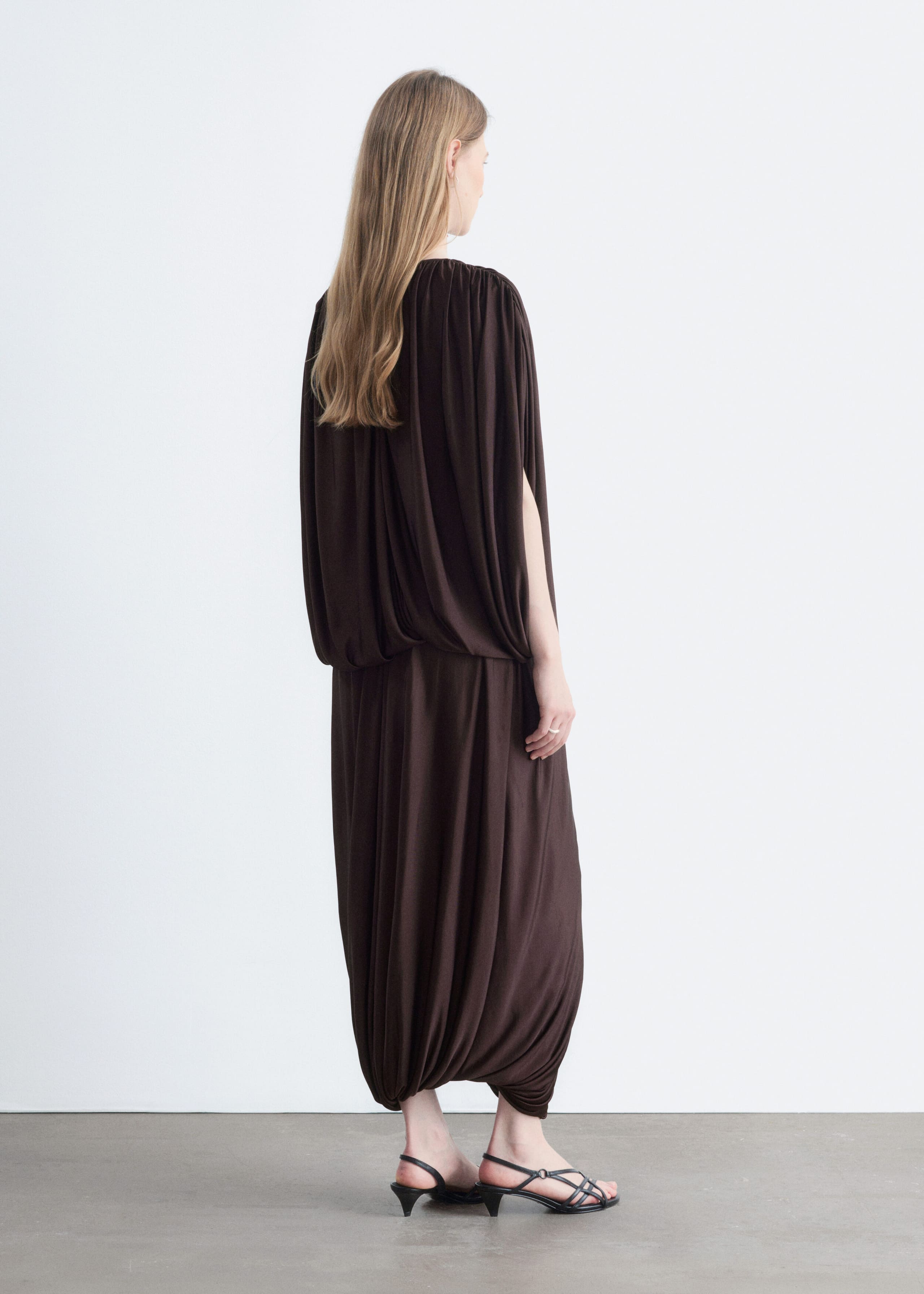 Jersey-Oberteil mit Drapierung - Hellbeige - Lookbook