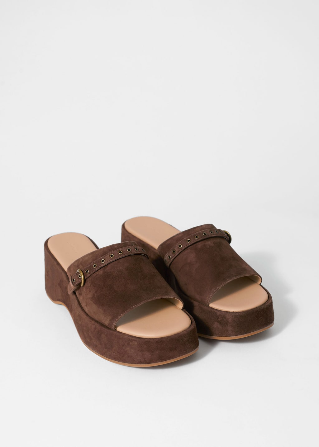 Image of Mules in pelle scamosciata con plateau