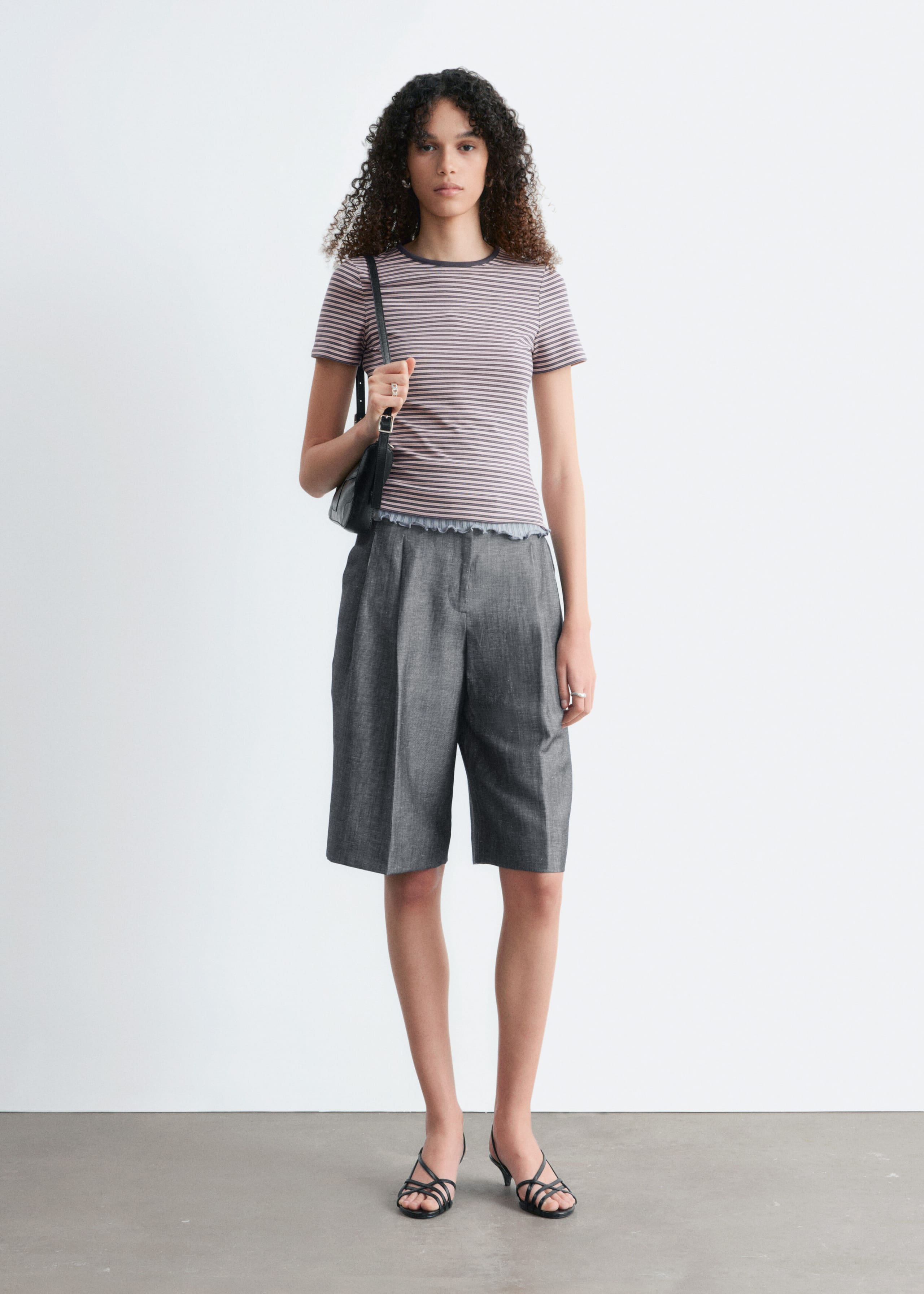 Image of T-shirt i trikå med smal passform