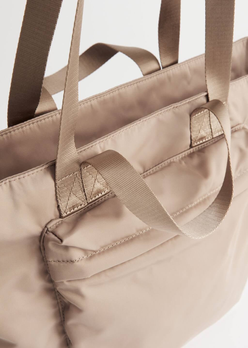 Nylon Front Pocket Tote Bag - {{variantName}} - Descrizione dettagliata