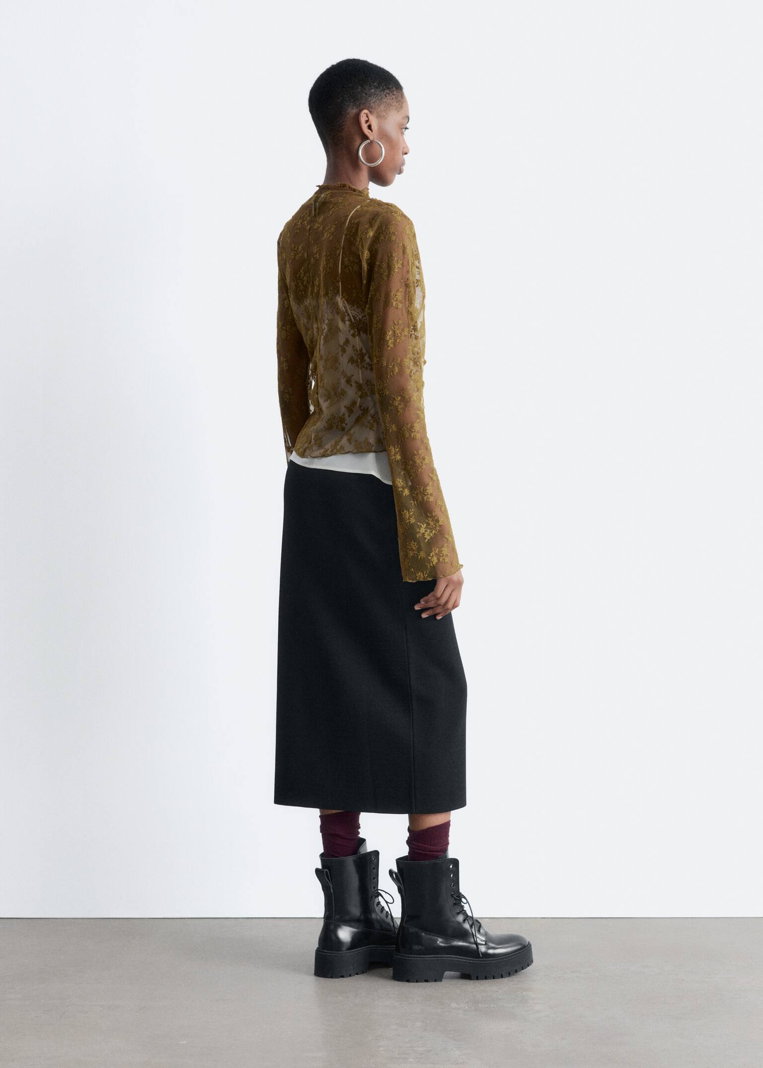 Long-Sleeve Lace Top - Khaki Brown - 6