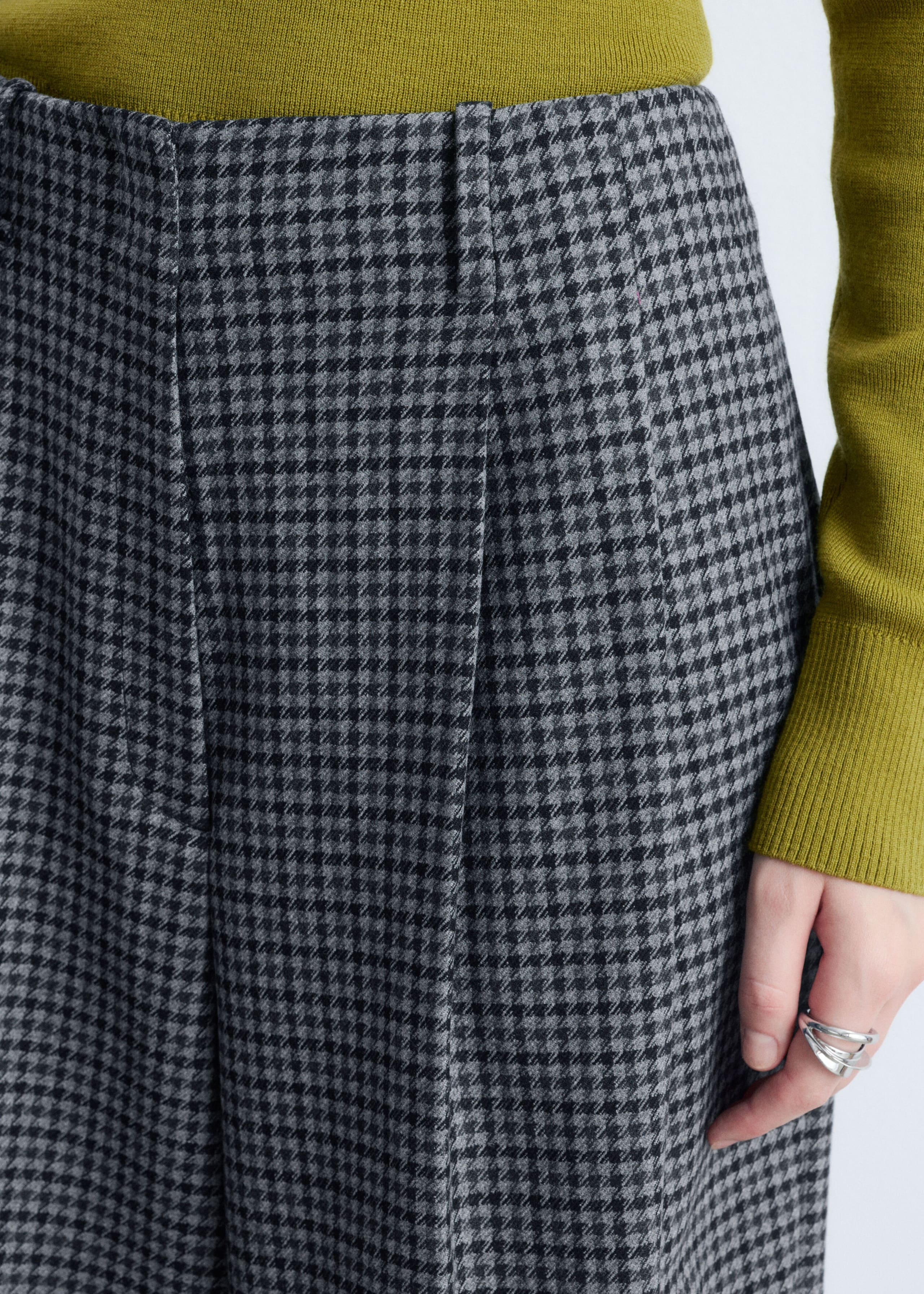 Hundtandsmönstrade shorts med hög midja – Grå/rutig – stilleben