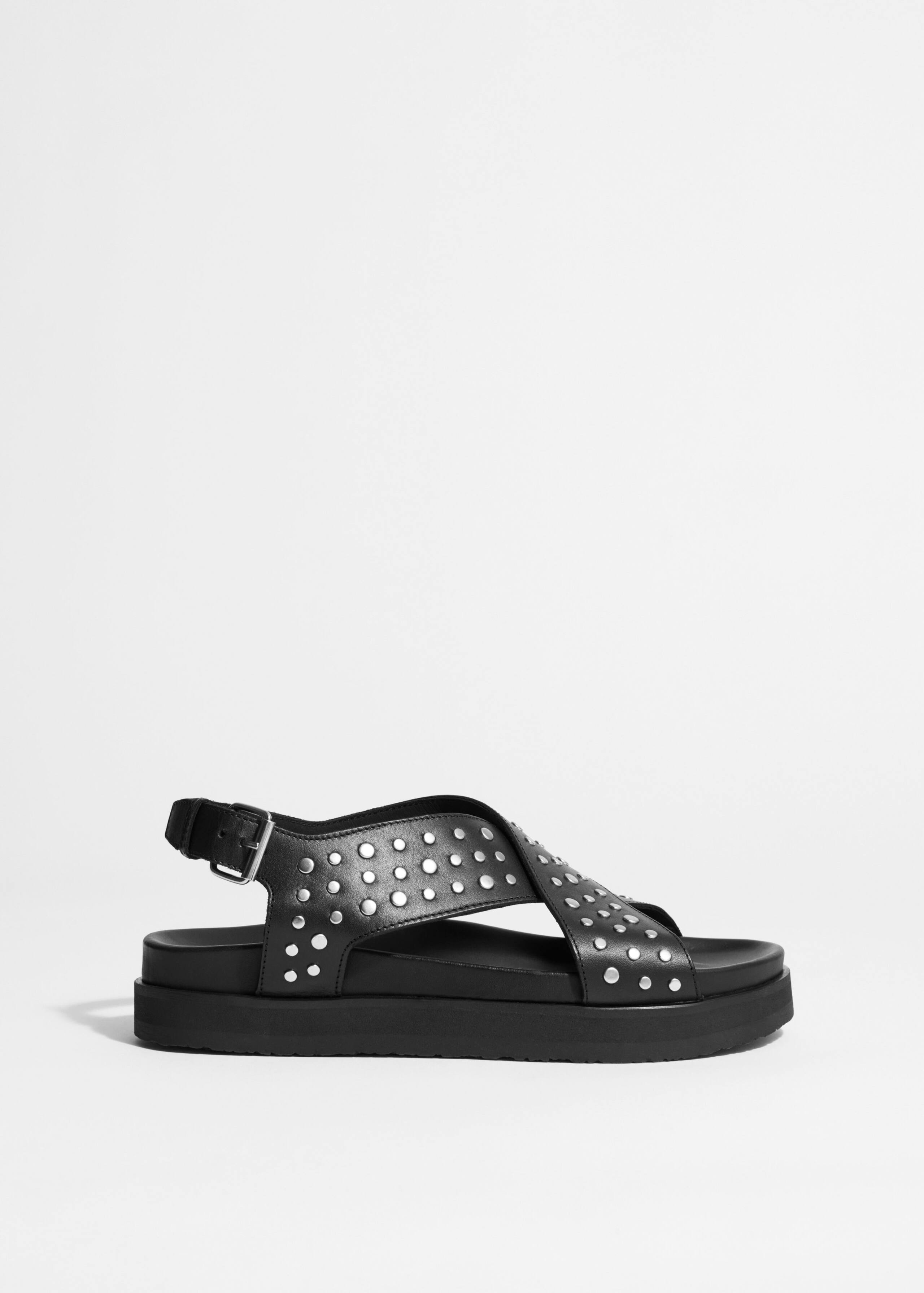 Sandalias de piel con tachuelas - Negro - Bodegón