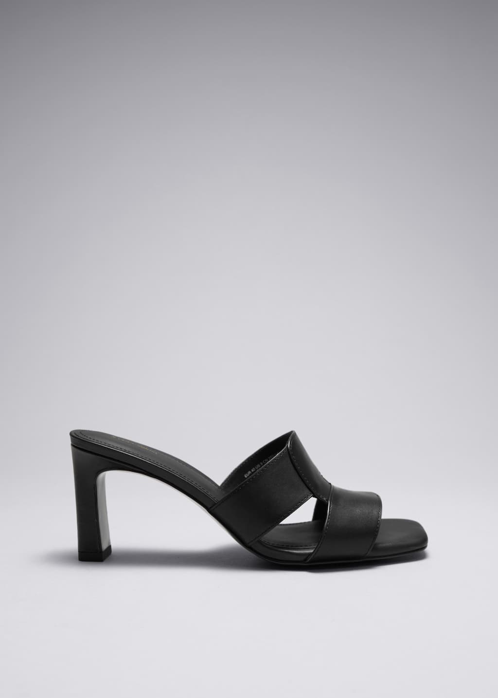 Mules en cuir à talons