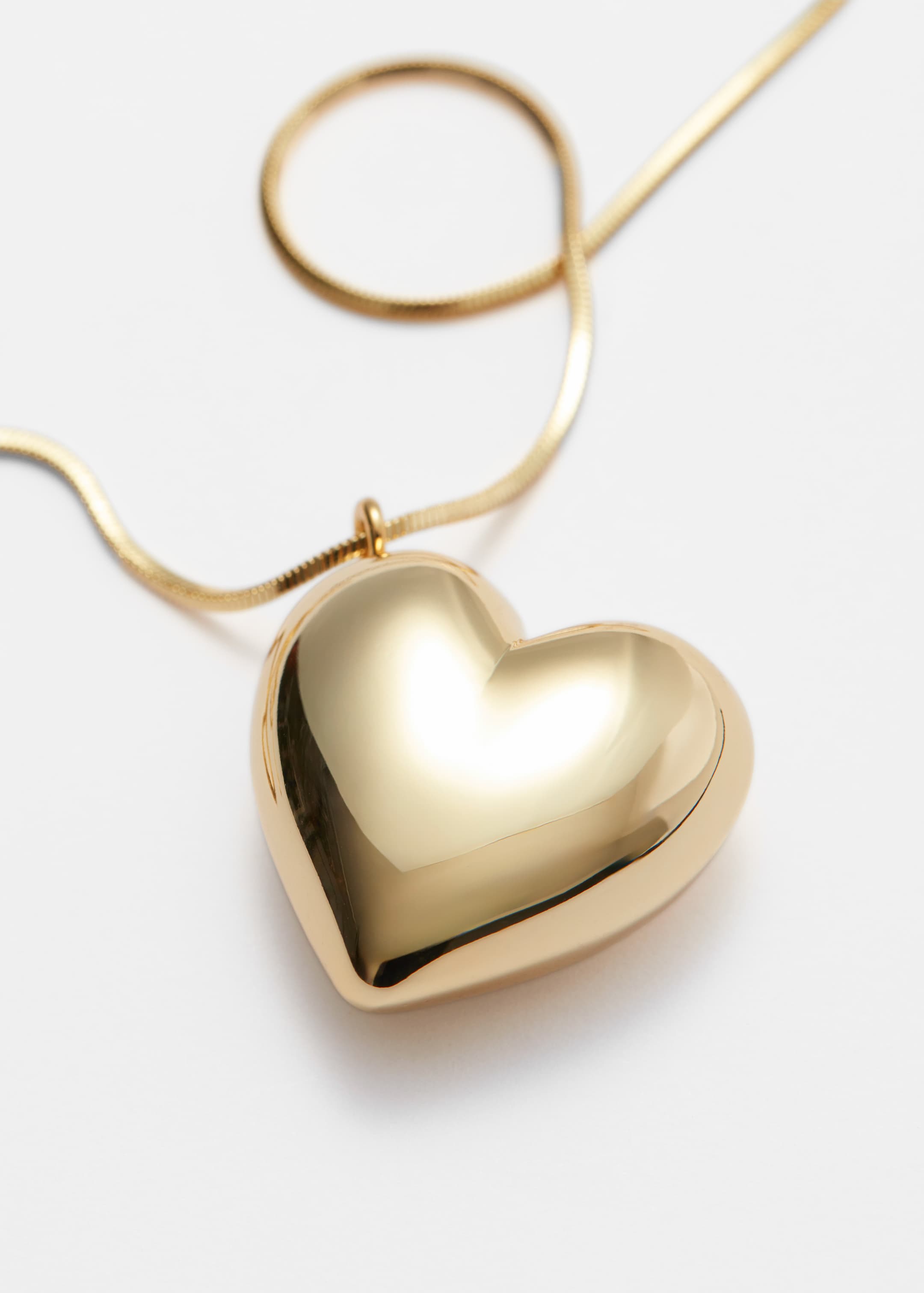 Grösseres Bild ansehen: Halskette mit Herzanhänger - Gold - DAMEN | H&M CH 2