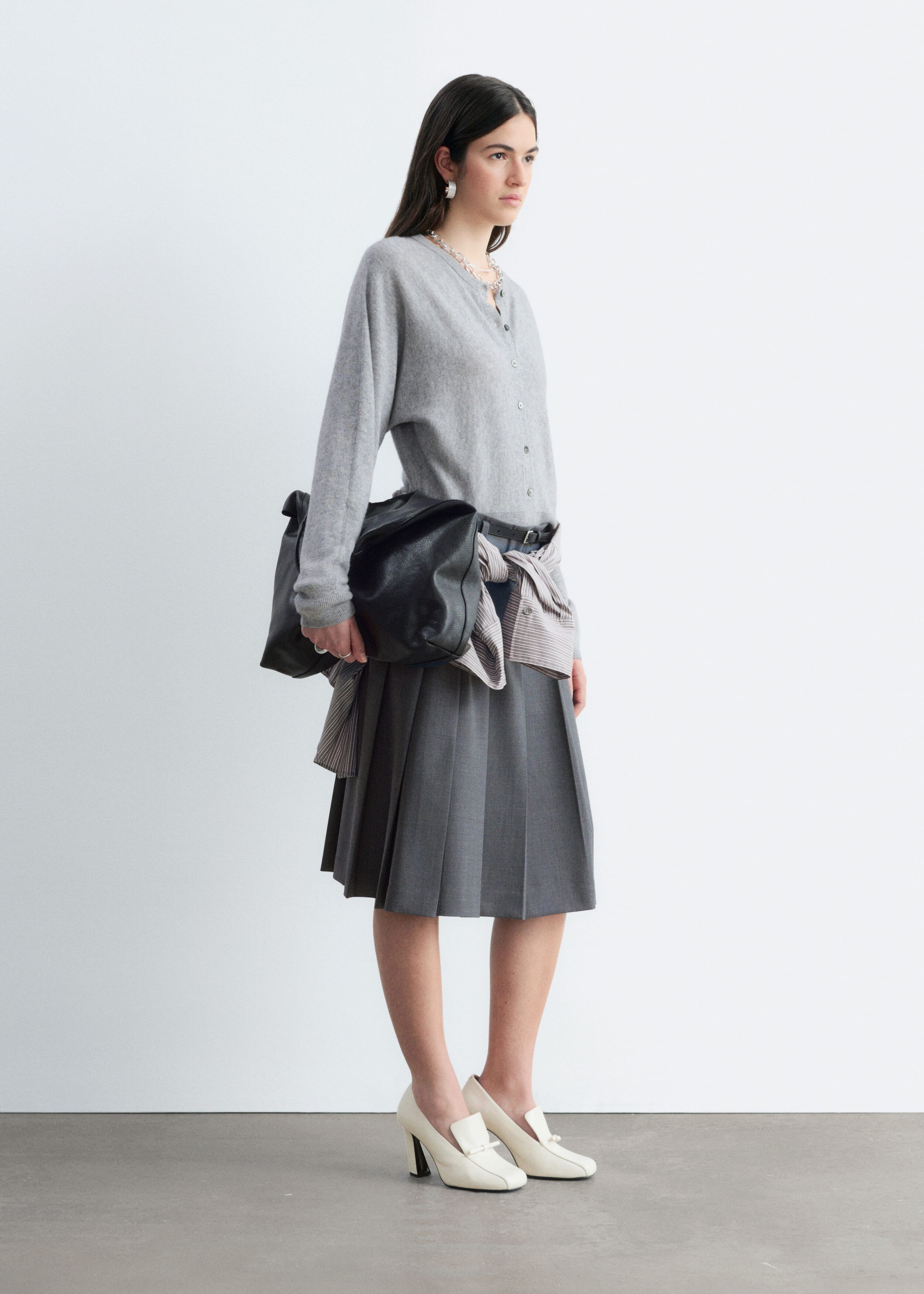 Cashmere Cardigan - Grey - Still Life