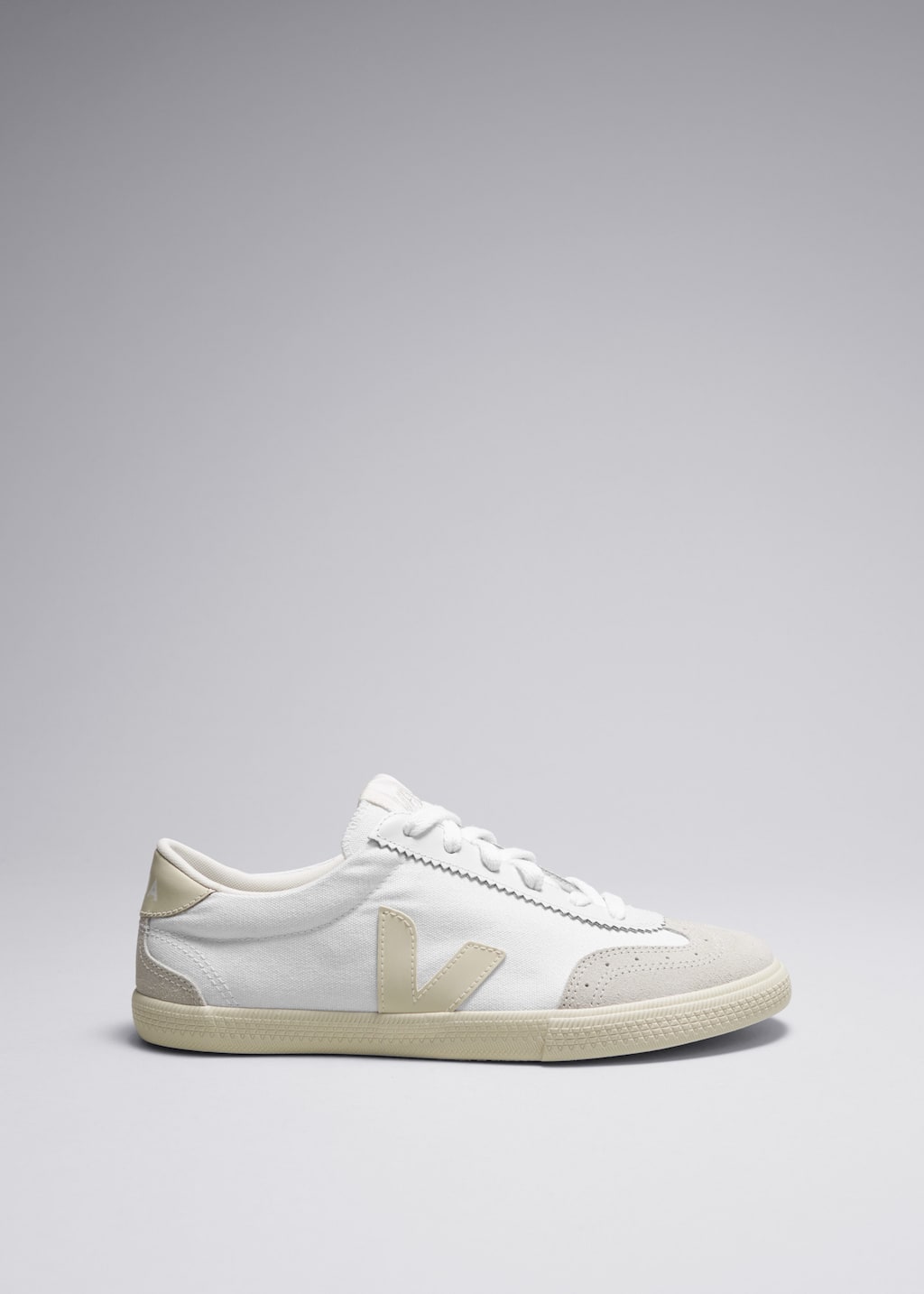 Sneakersy Veja Volley Canvas – Light blue/White – Martwa natura