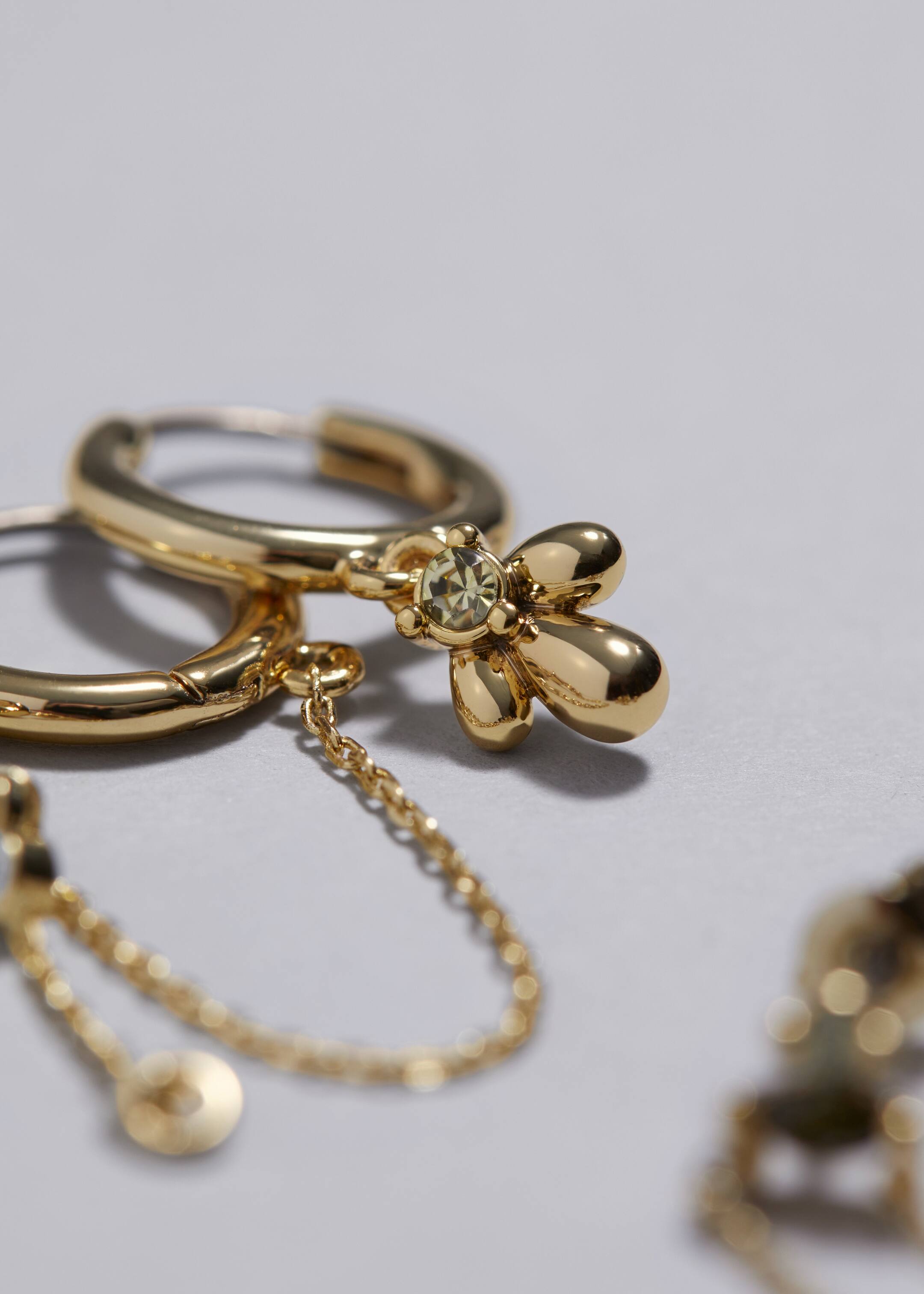 Προβολή μεγαλύτερης εικόνας: Σετ Σκουλαρίκια με Διακοσμήσεις - Χρυσό - Ladies | H&M GR 2