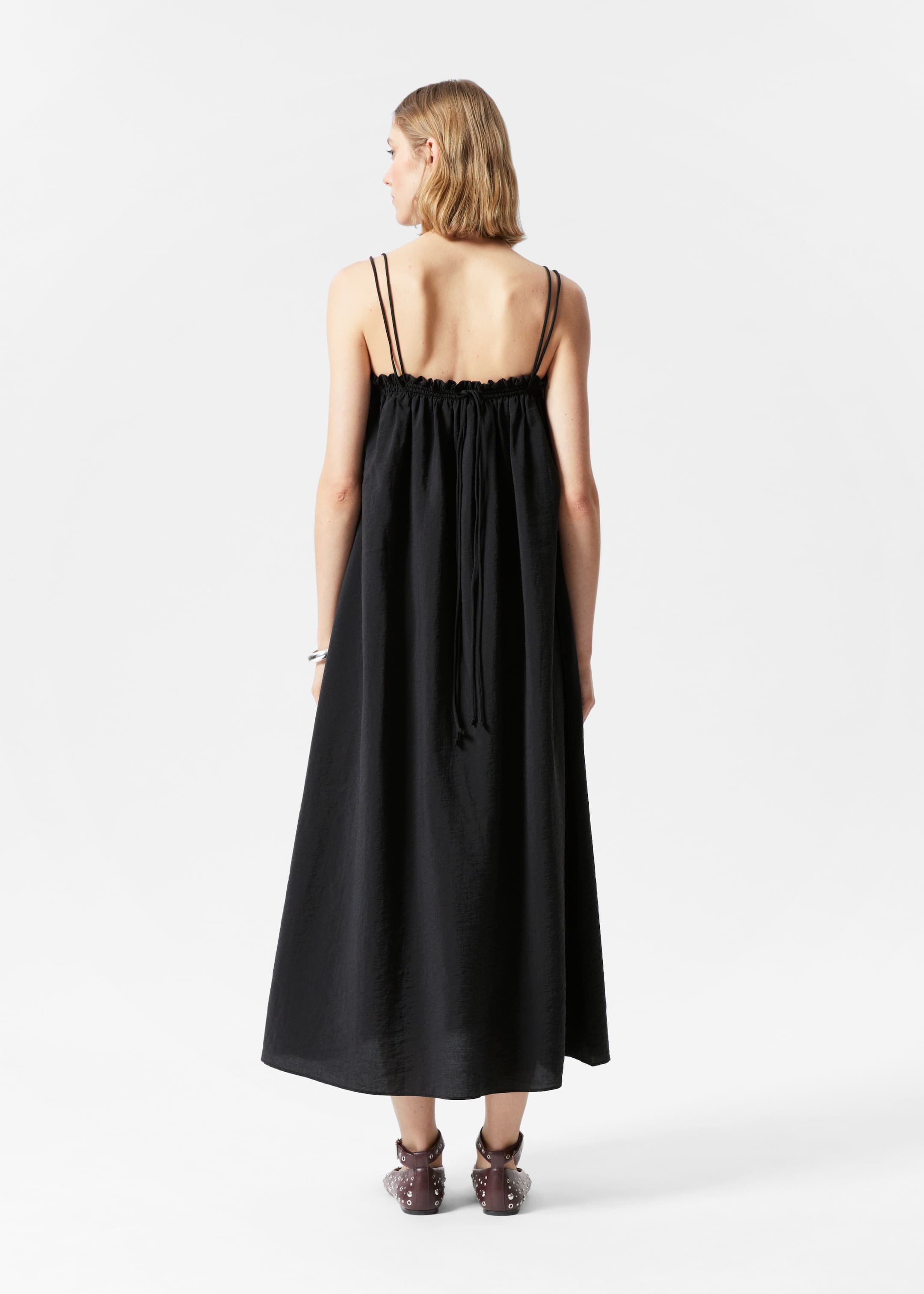 Grösseres Bild ansehen: Floaty Strappy Midi Dress - Schwarz - DAMEN | H&M CH 3