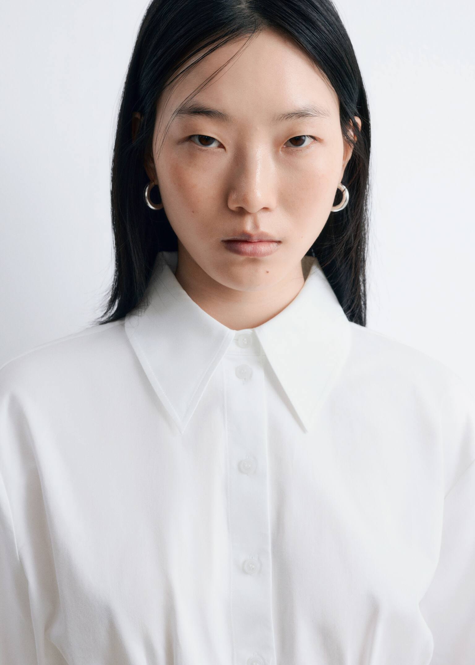 Skjorta med intagen midja - Vit/Beige - 3