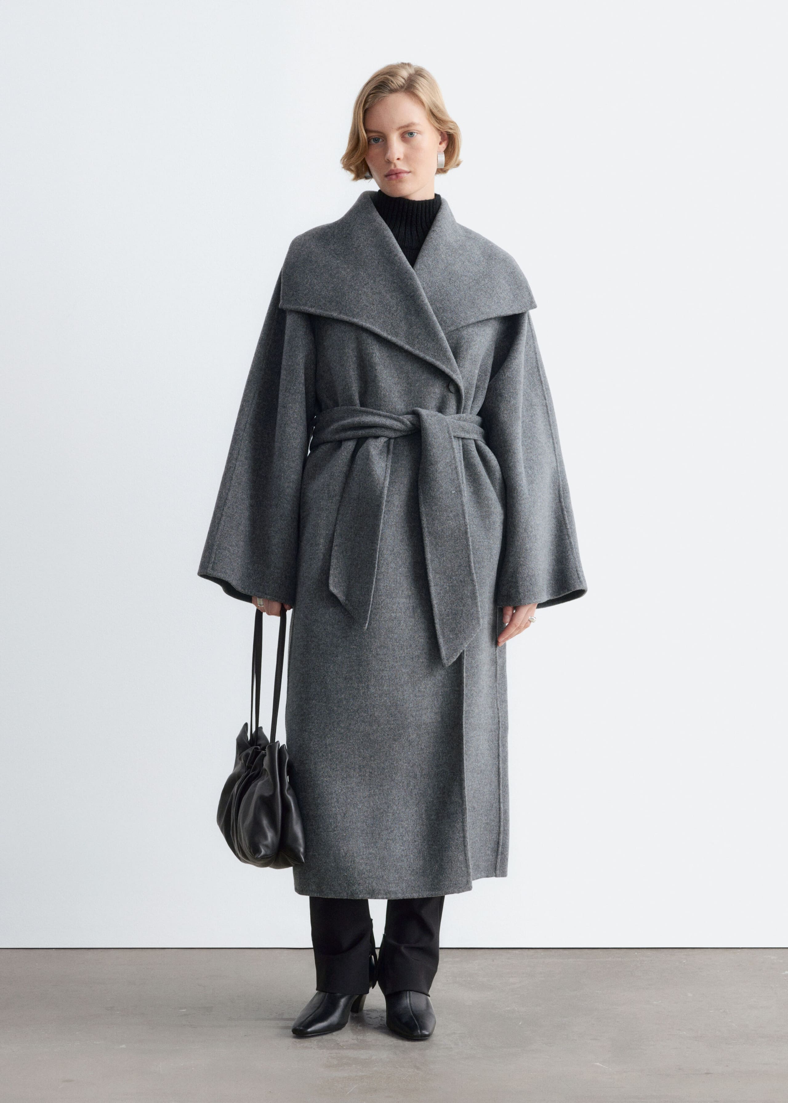Wollen maxi-jas met sjaalkraag - Donkergrijs - Lookbook