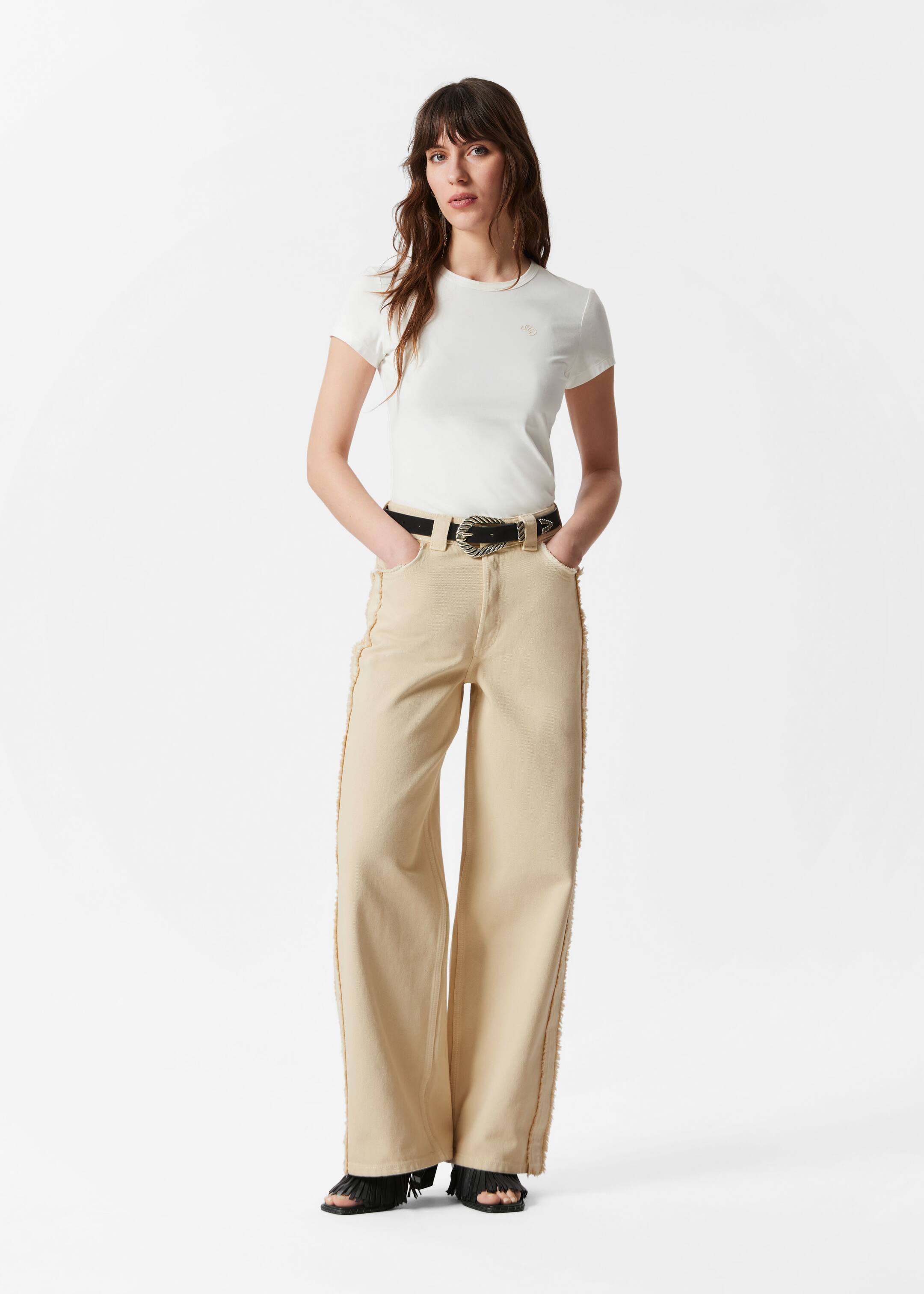 Vezi imaginea mai mare: Embroidery T-Shirt - Alb - FEMEI | H&M RO 3
