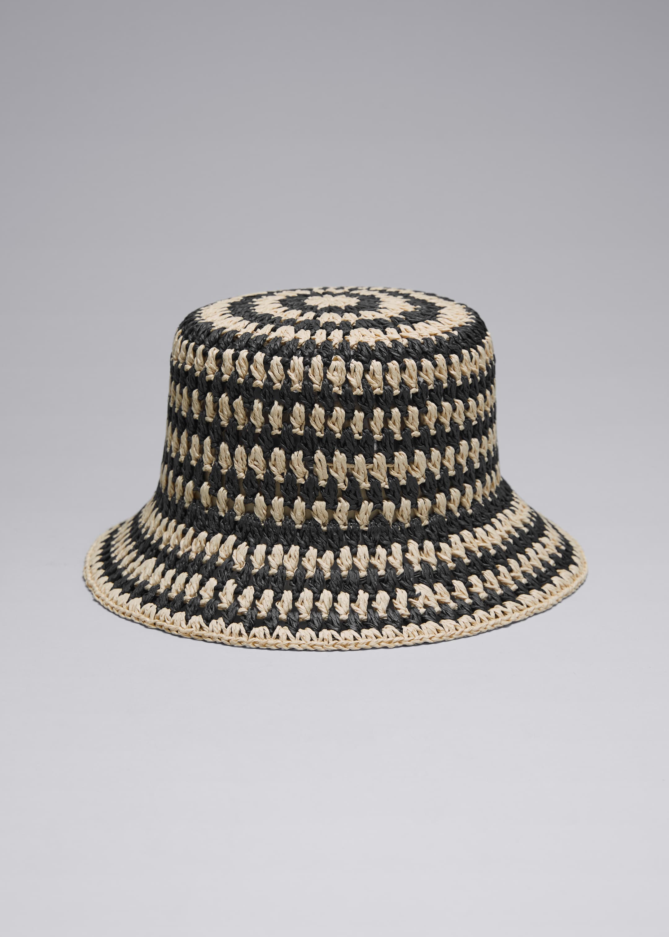 Näytä suurempi kuva: Virkattu olkihattu - Musta/beige - NAISET | H&M FI 1