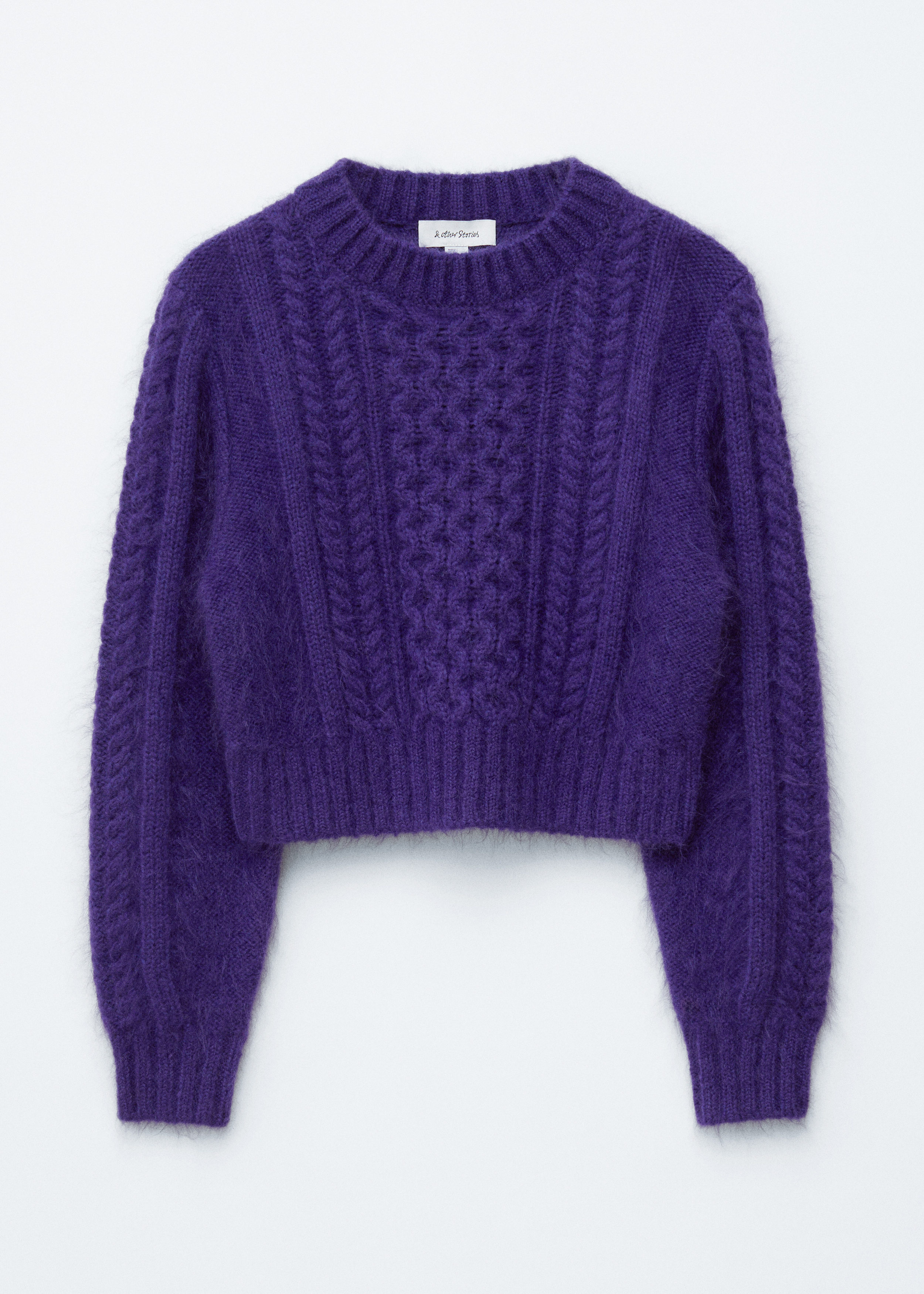 Cropped Cable-Knit Jumper