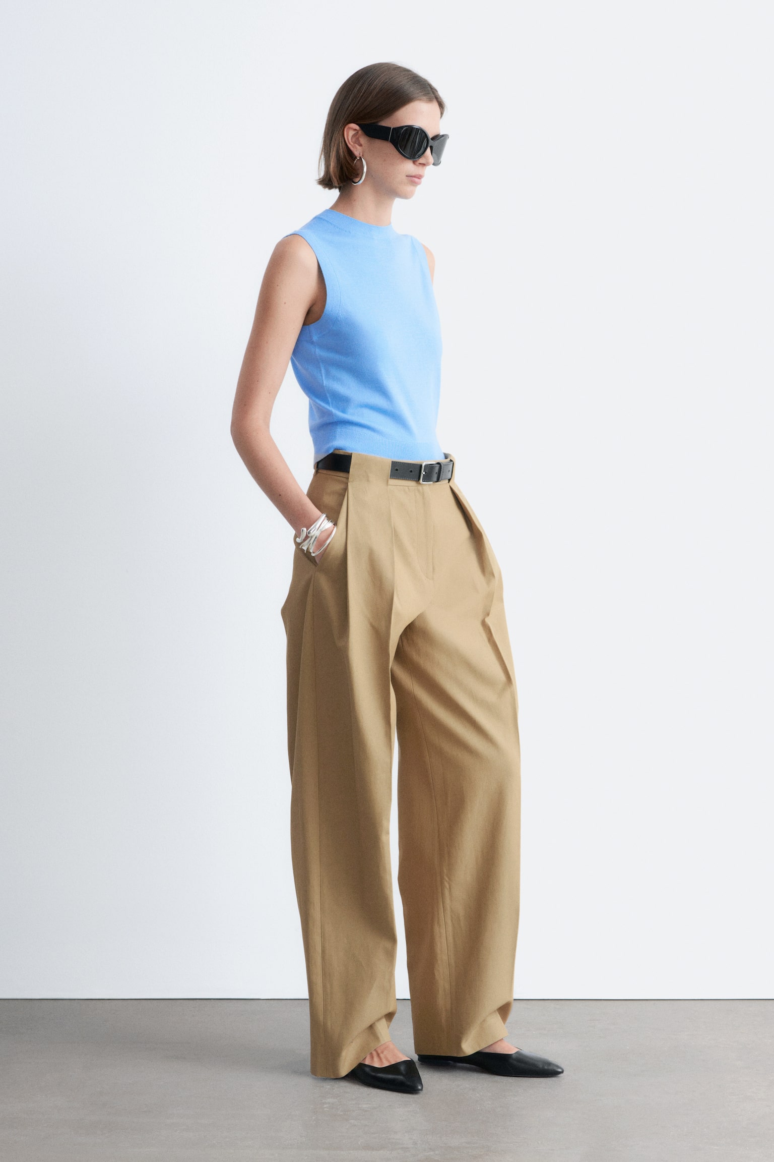 Pantaloni barrel a pieghe - Beige - 5