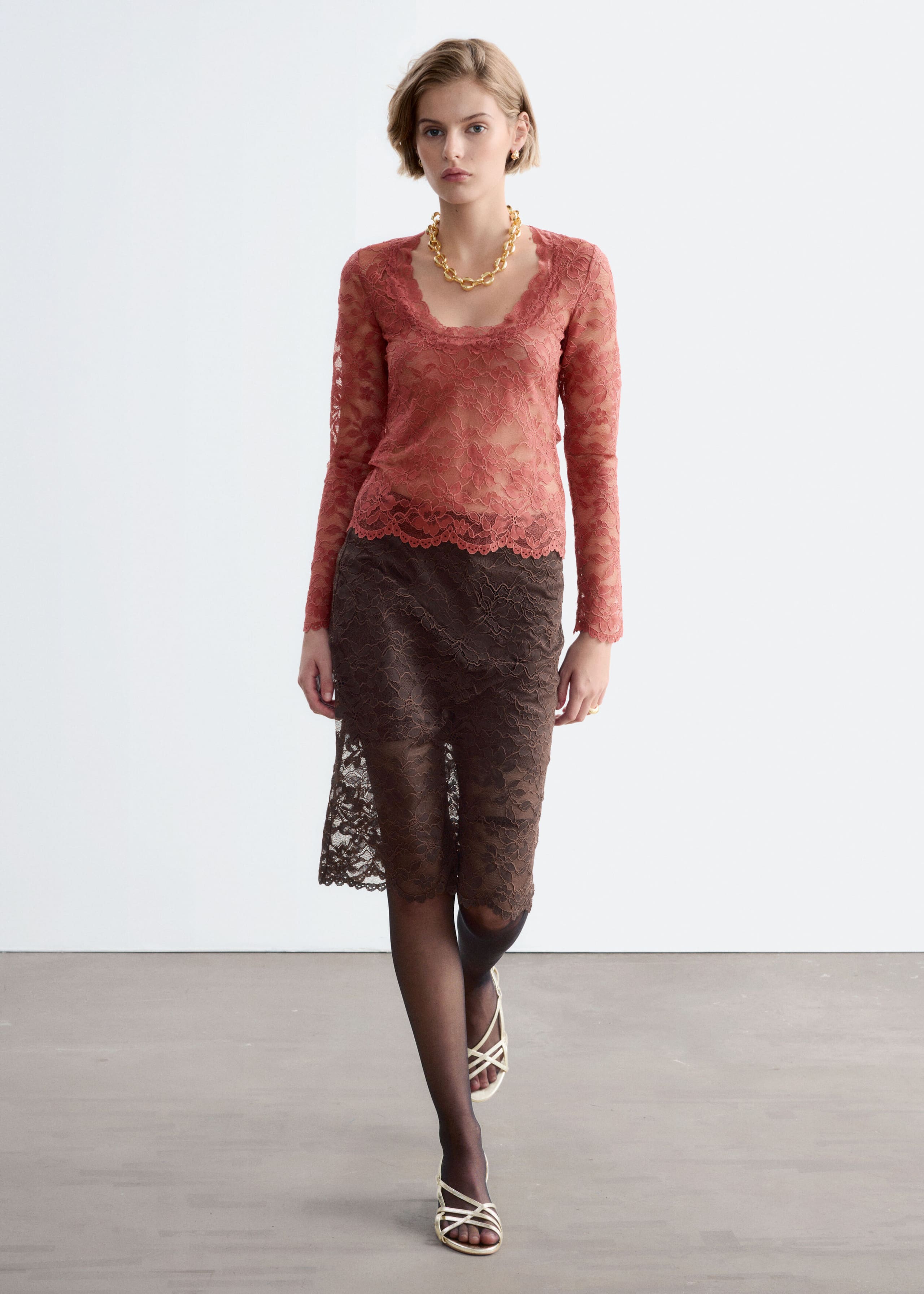 Lace Scoop-Neck Top - Red - Lookbook