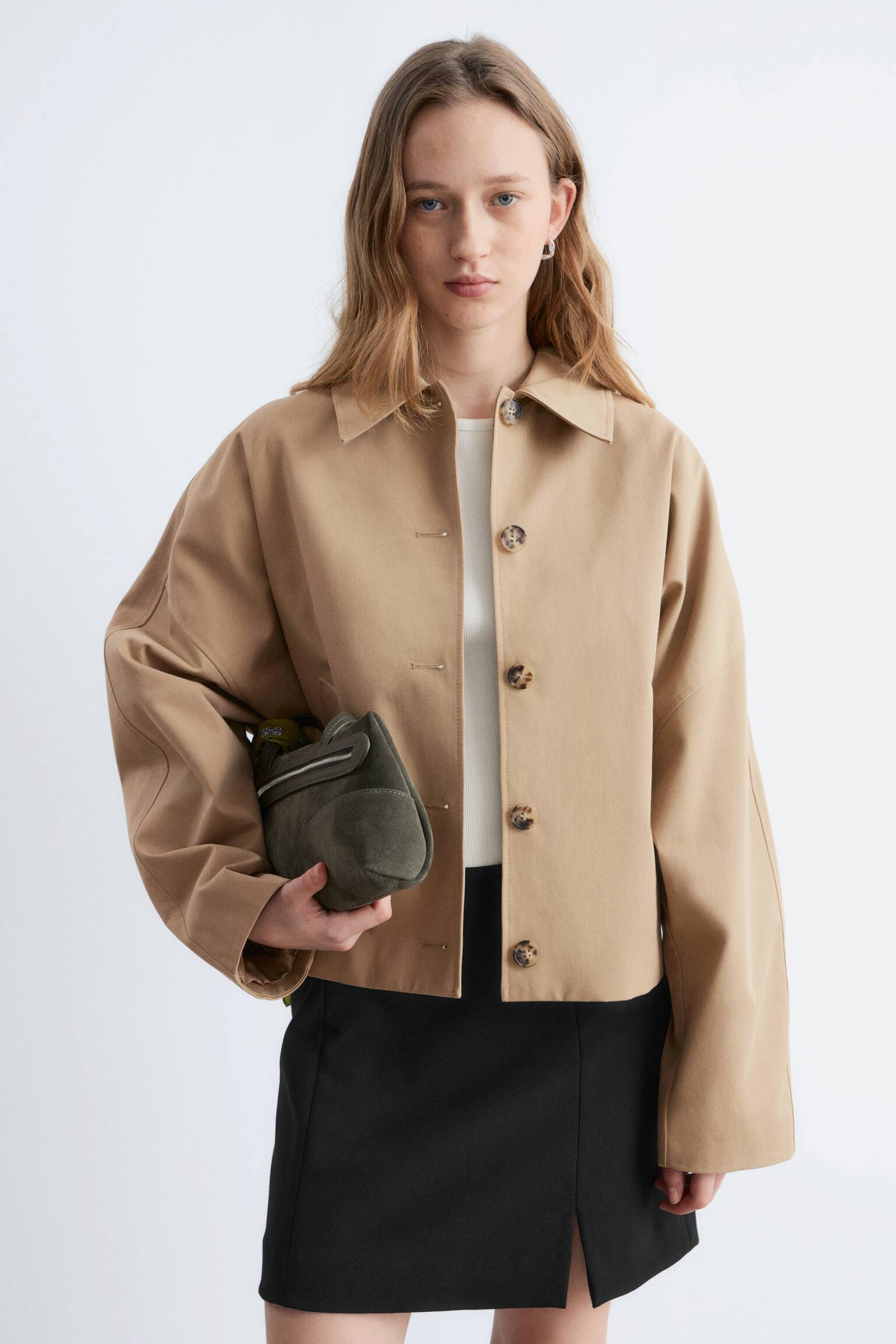 חצאית מיני בגזרה גבוהה - שחור - 8