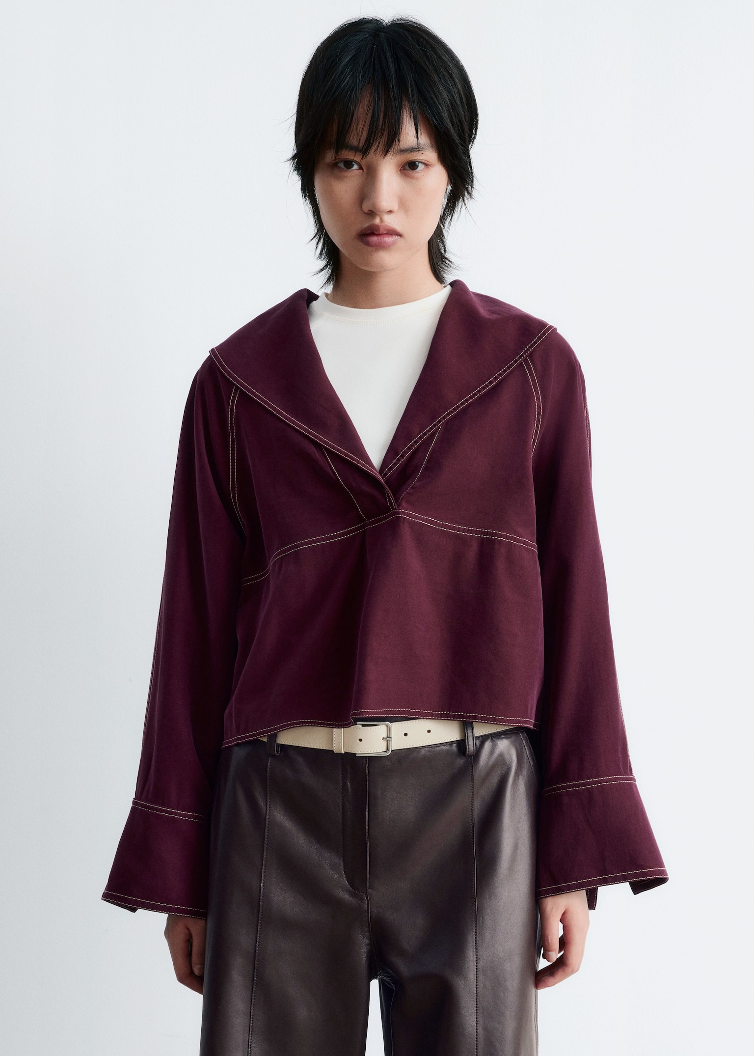 Blusa con cuello marinero - Rojo oscuro