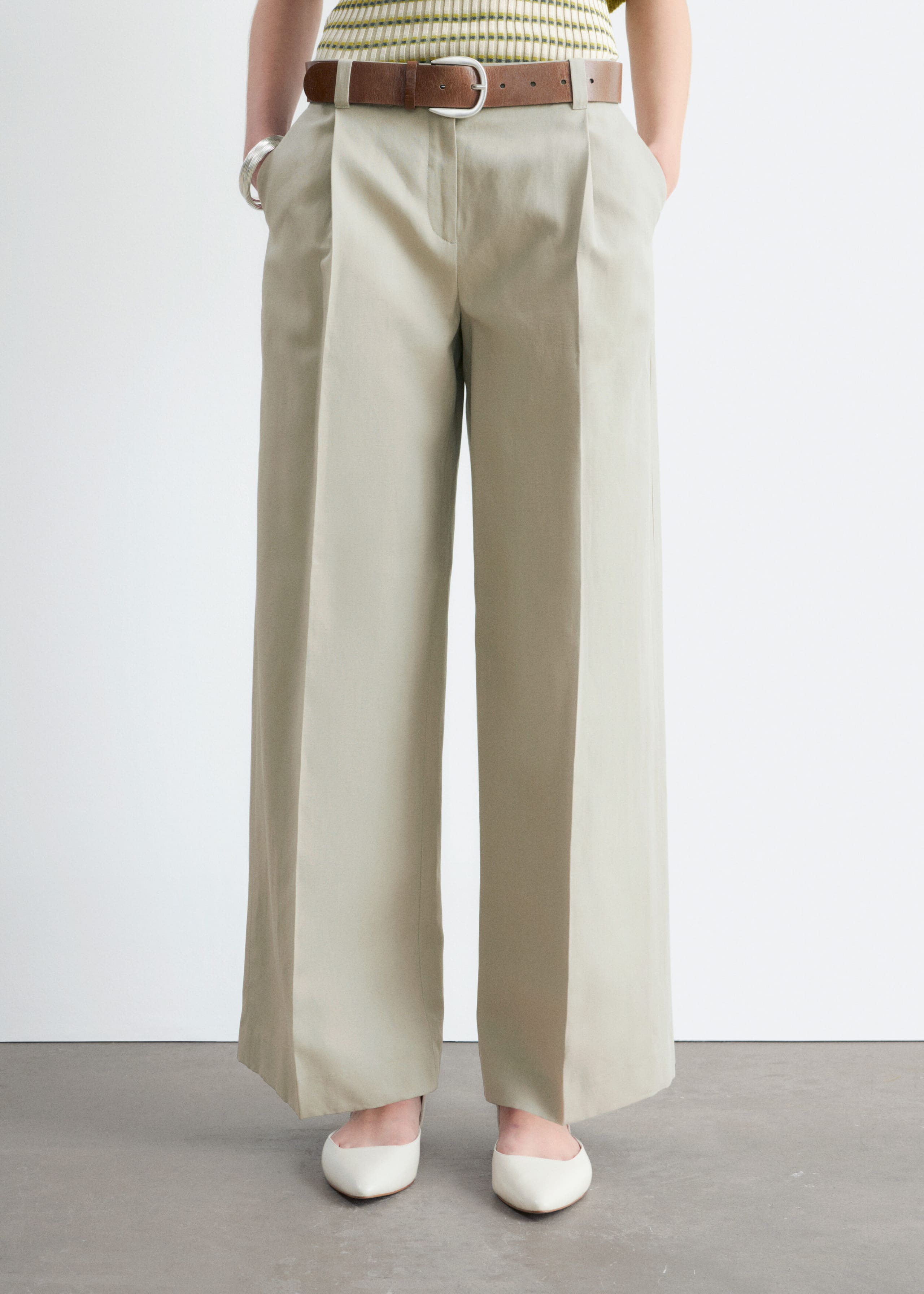 Cotton-Linen Blend Trousers - Beige - Lookbook