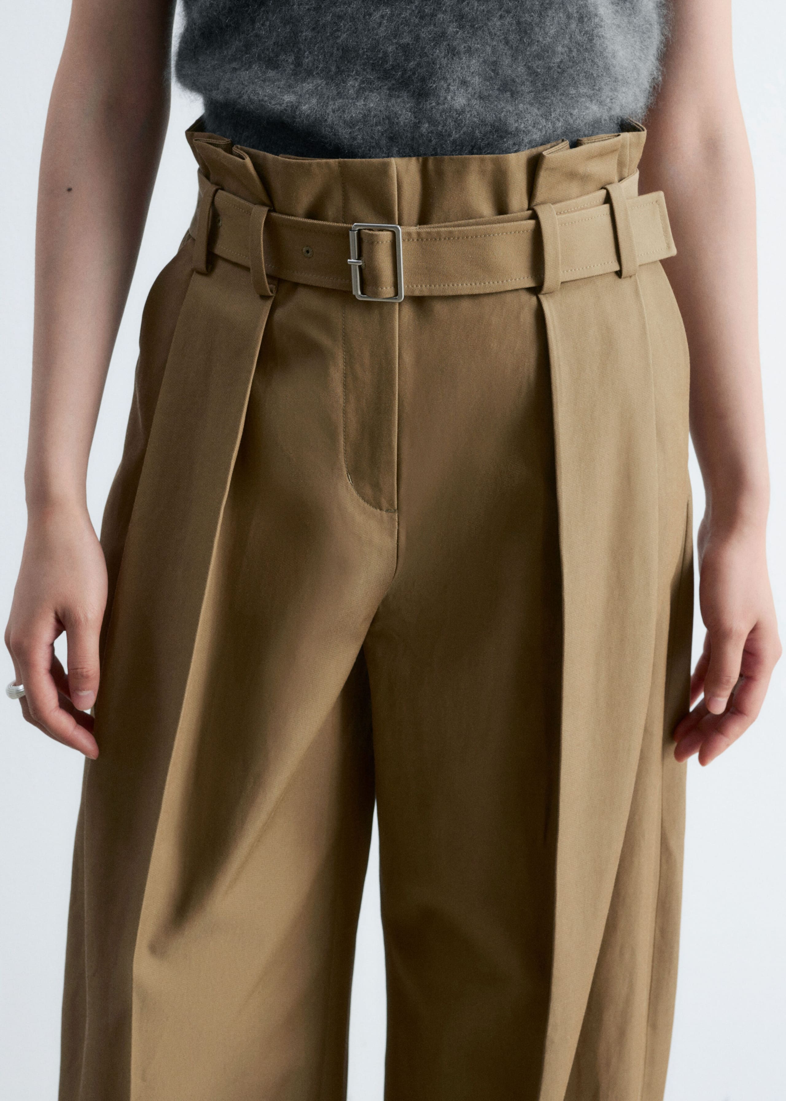Paperbag Pleat Trousers - Beige - Lookbook