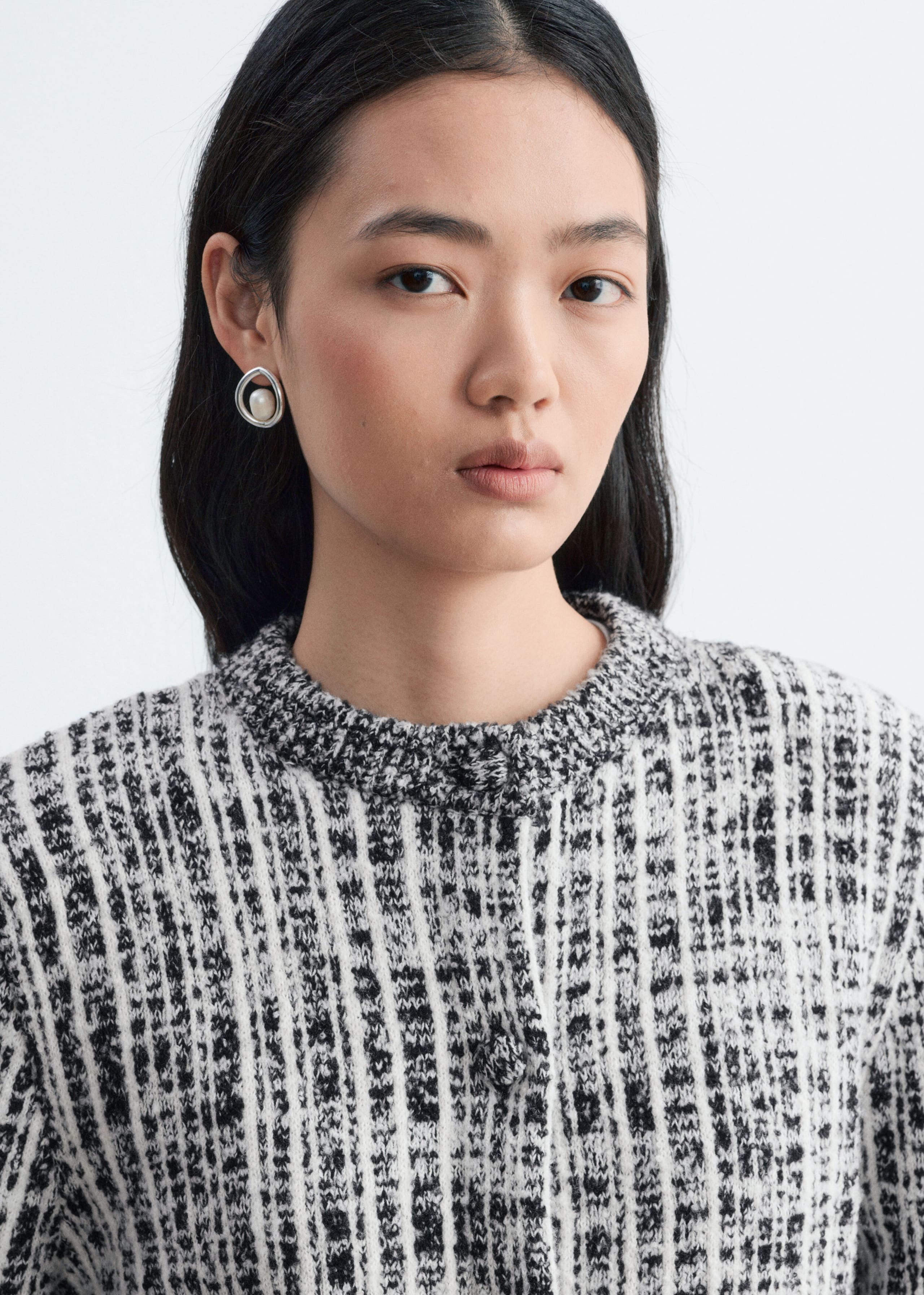Wool-Cotton Cardigan - Black/White - Lookbook