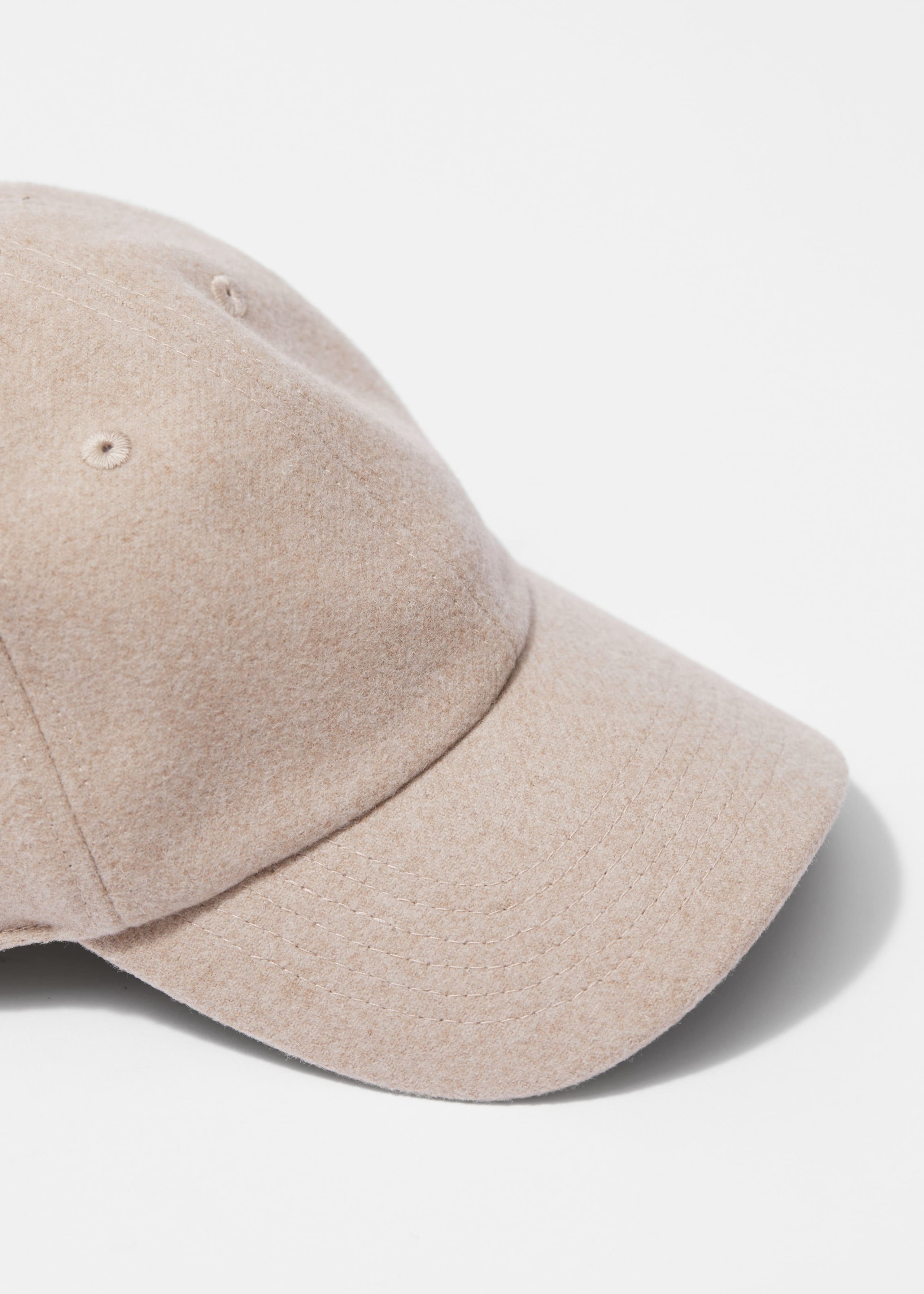 Basecap aus Filz - {{variantName}} - Beschreibendes Detail