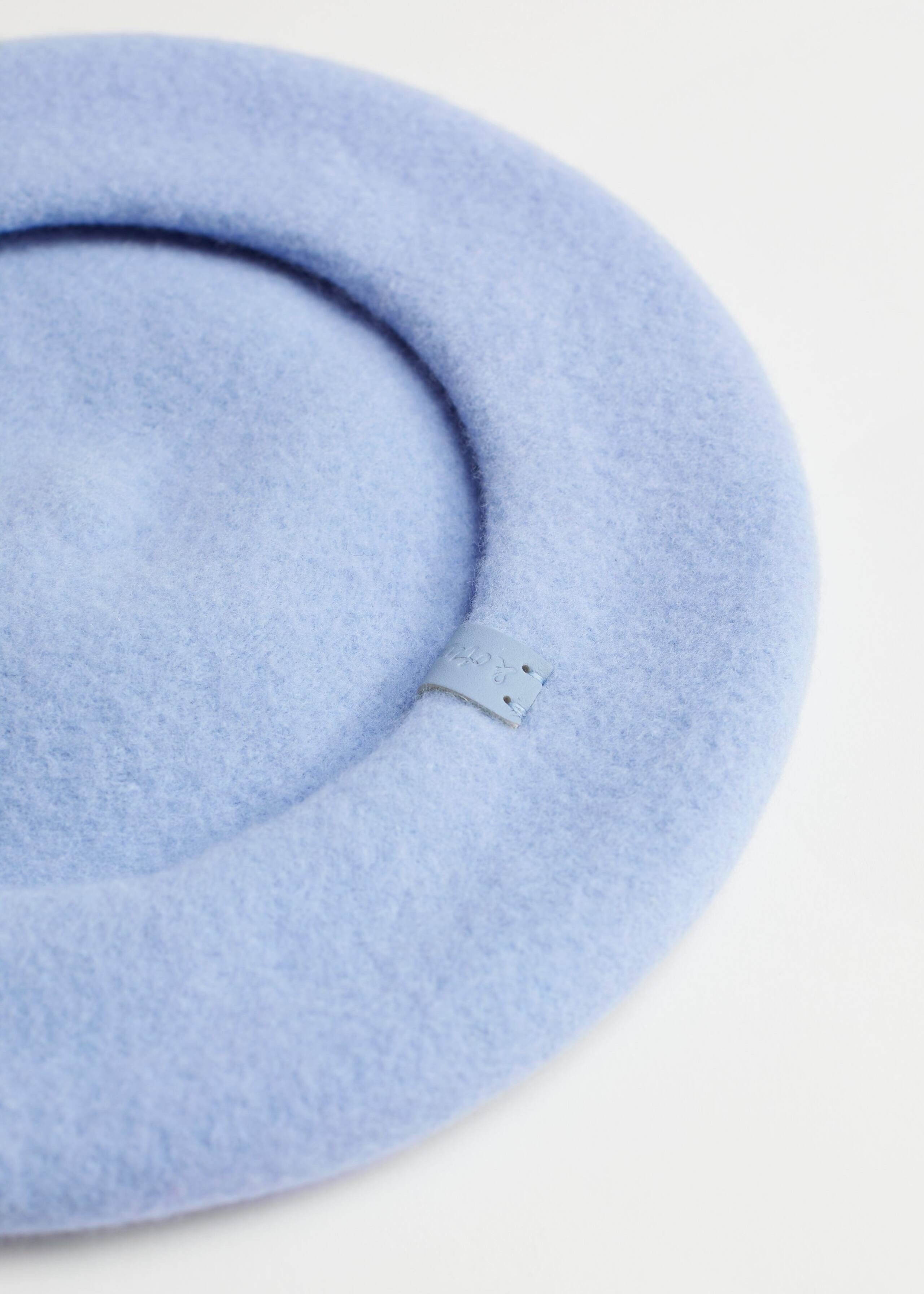 Wool Beret - {{variantName}} - Descriptive Detail