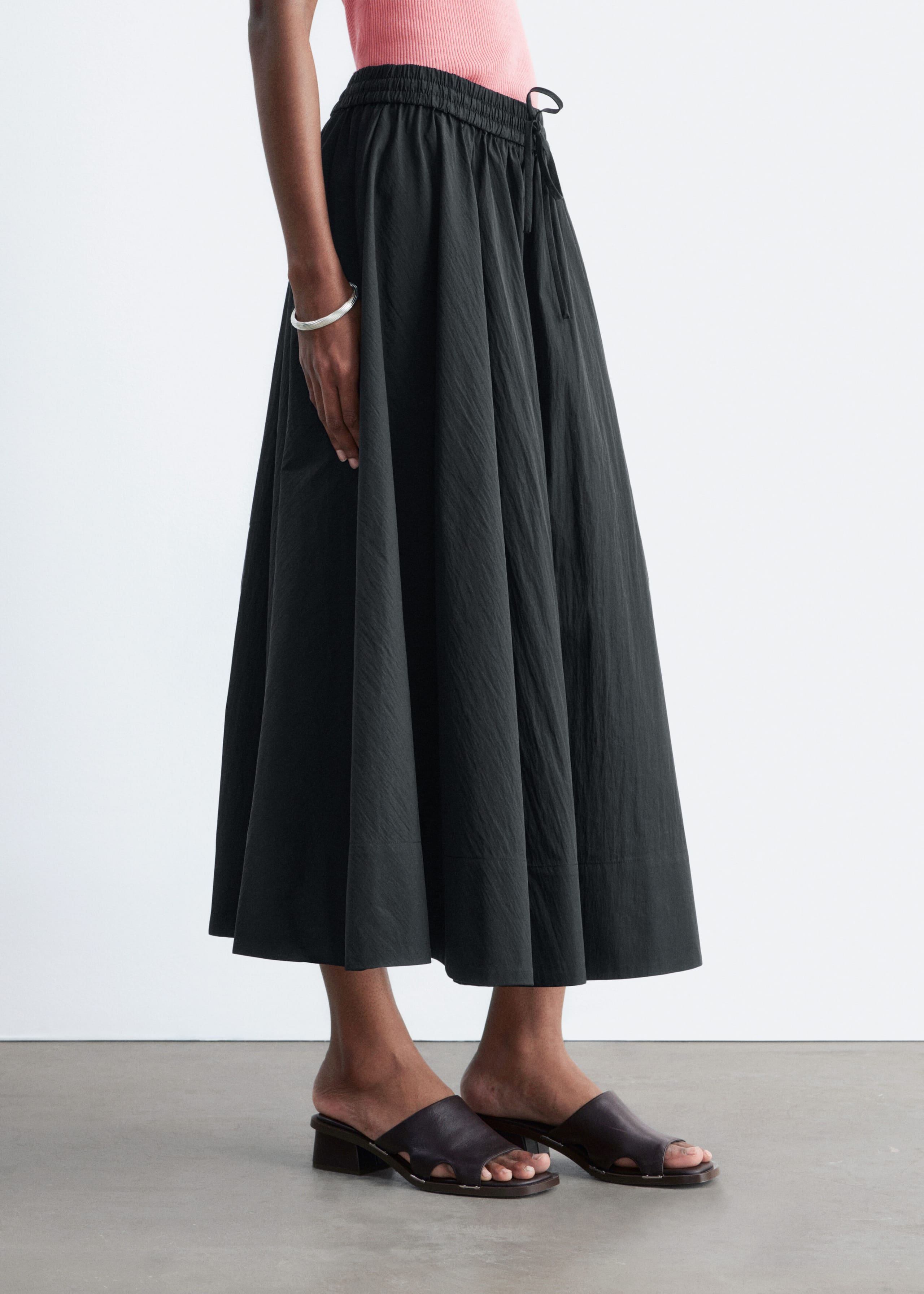 Image of Rynkad a-linjeskuren maxikjol