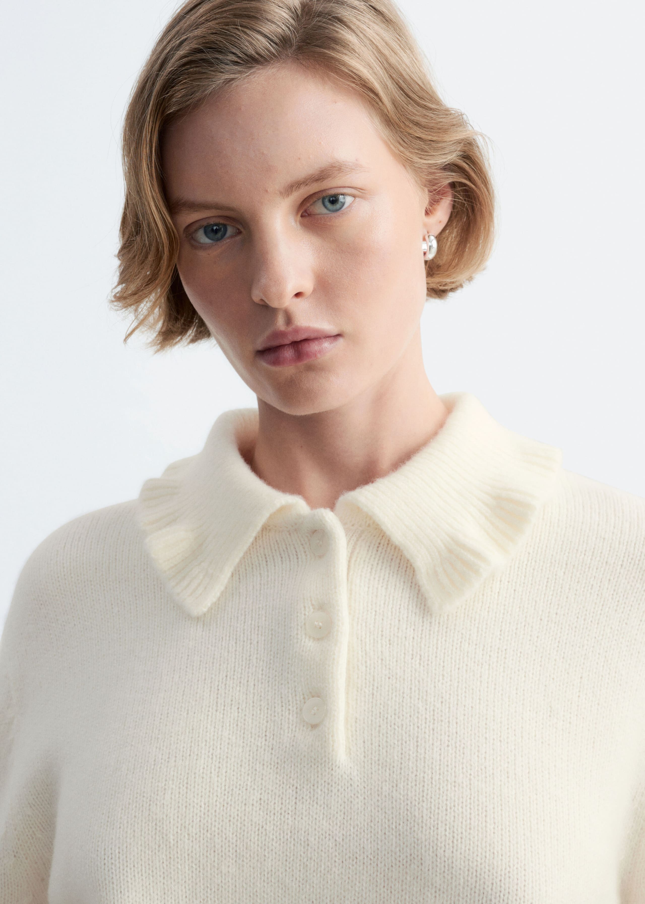 Pull à col volanté - Écru - Lookbook