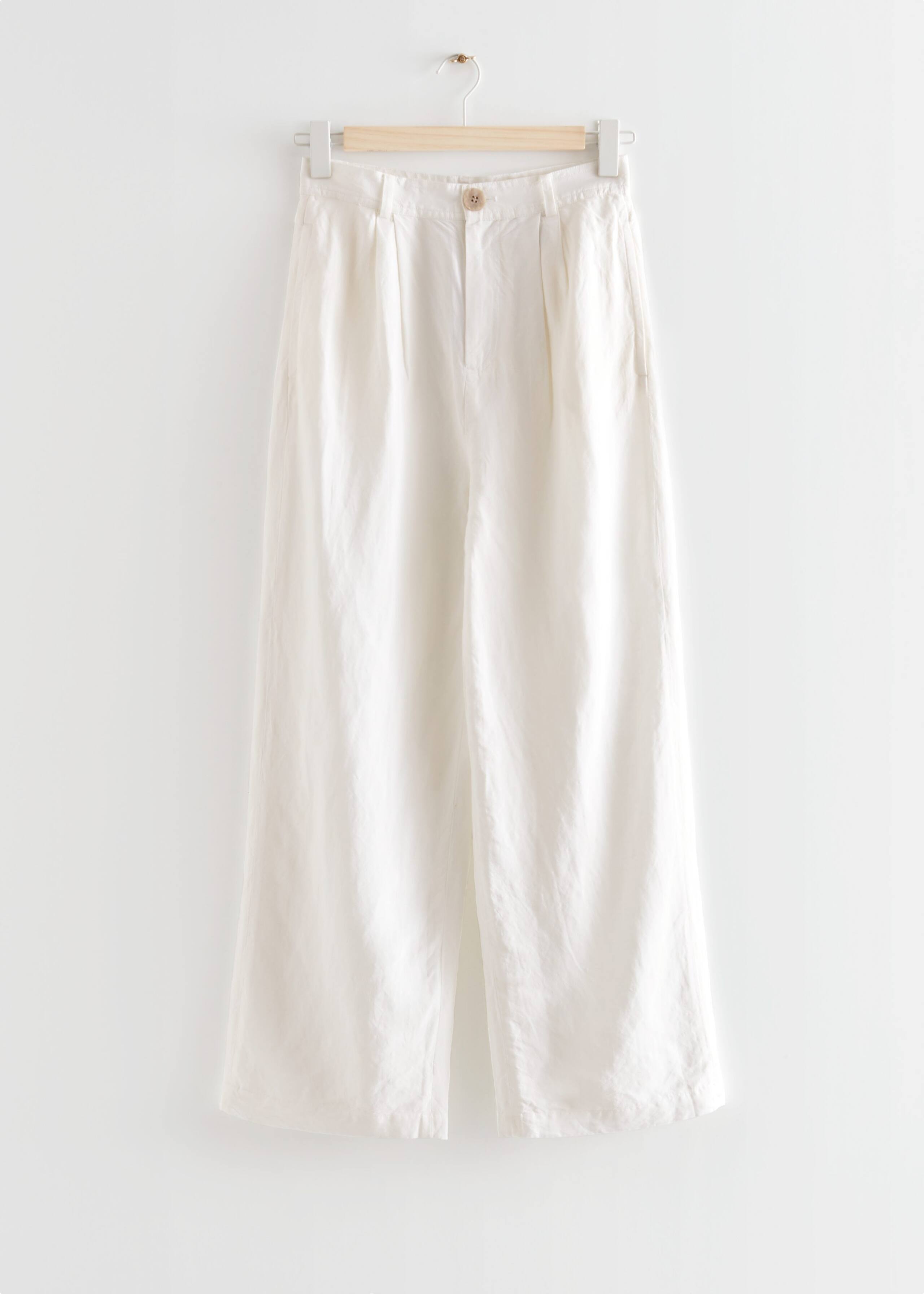 WideTrousers - White - Natura morta