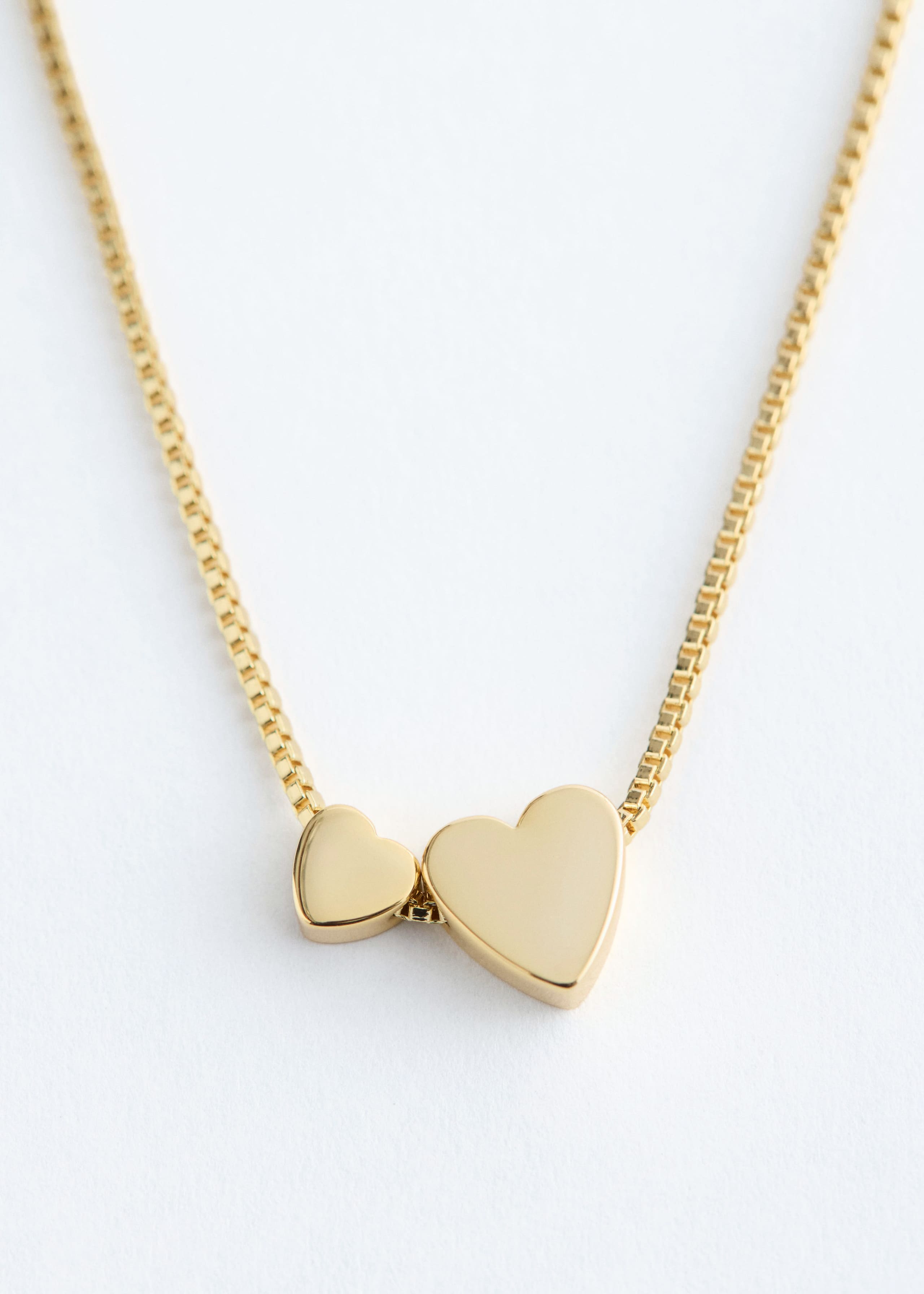 Heart Bead Necklace - {{variantName}} - Descriptive Detail