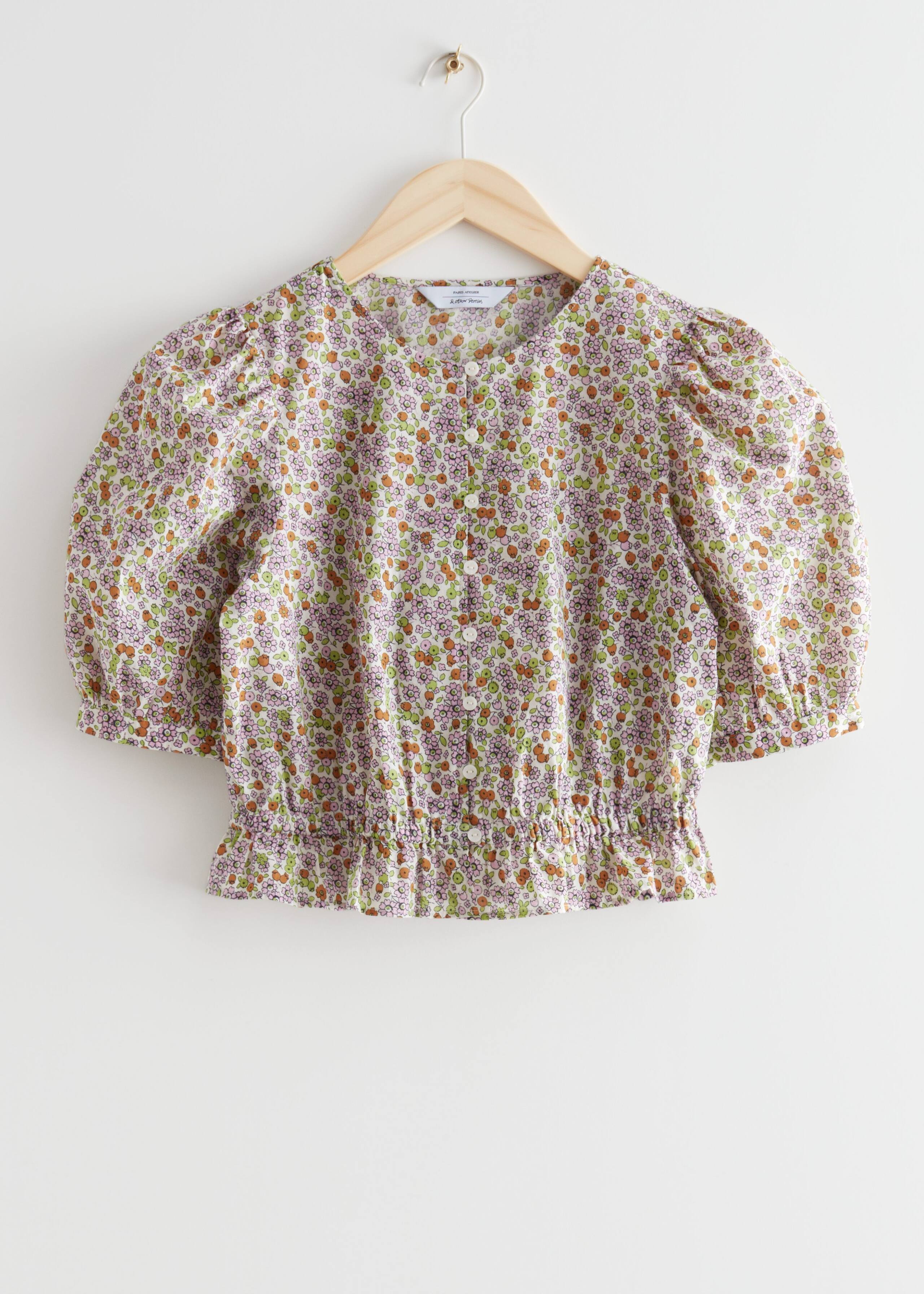 Puff Sleeve Blouse - Floral Print - Natura morta