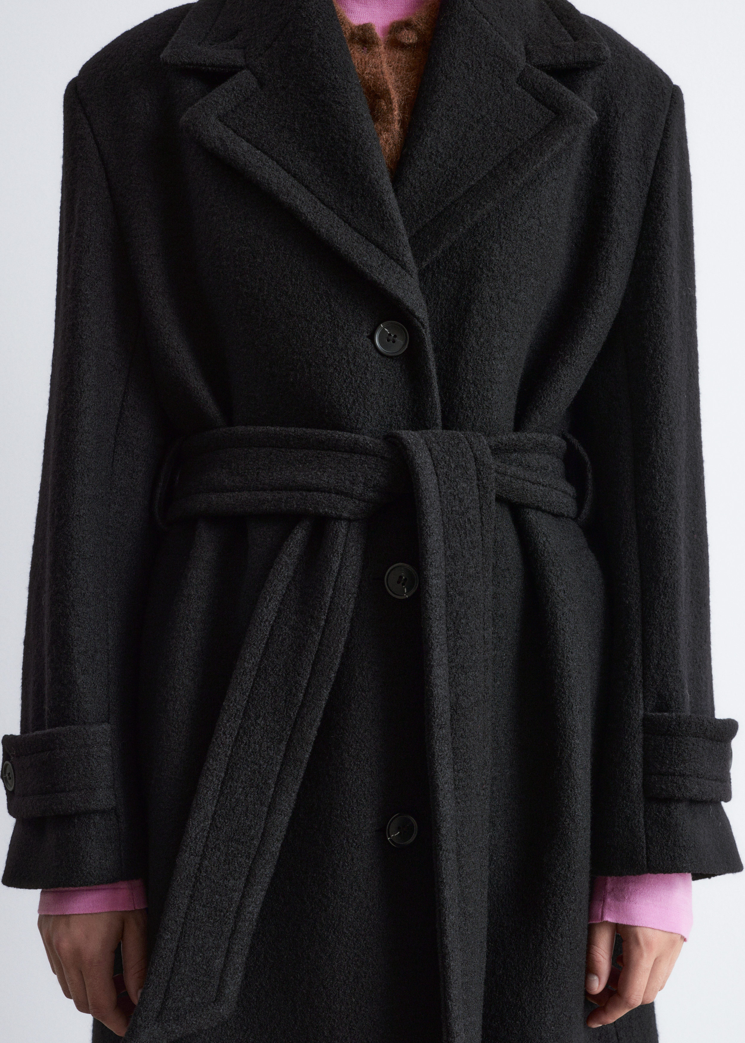 tie belt black coat