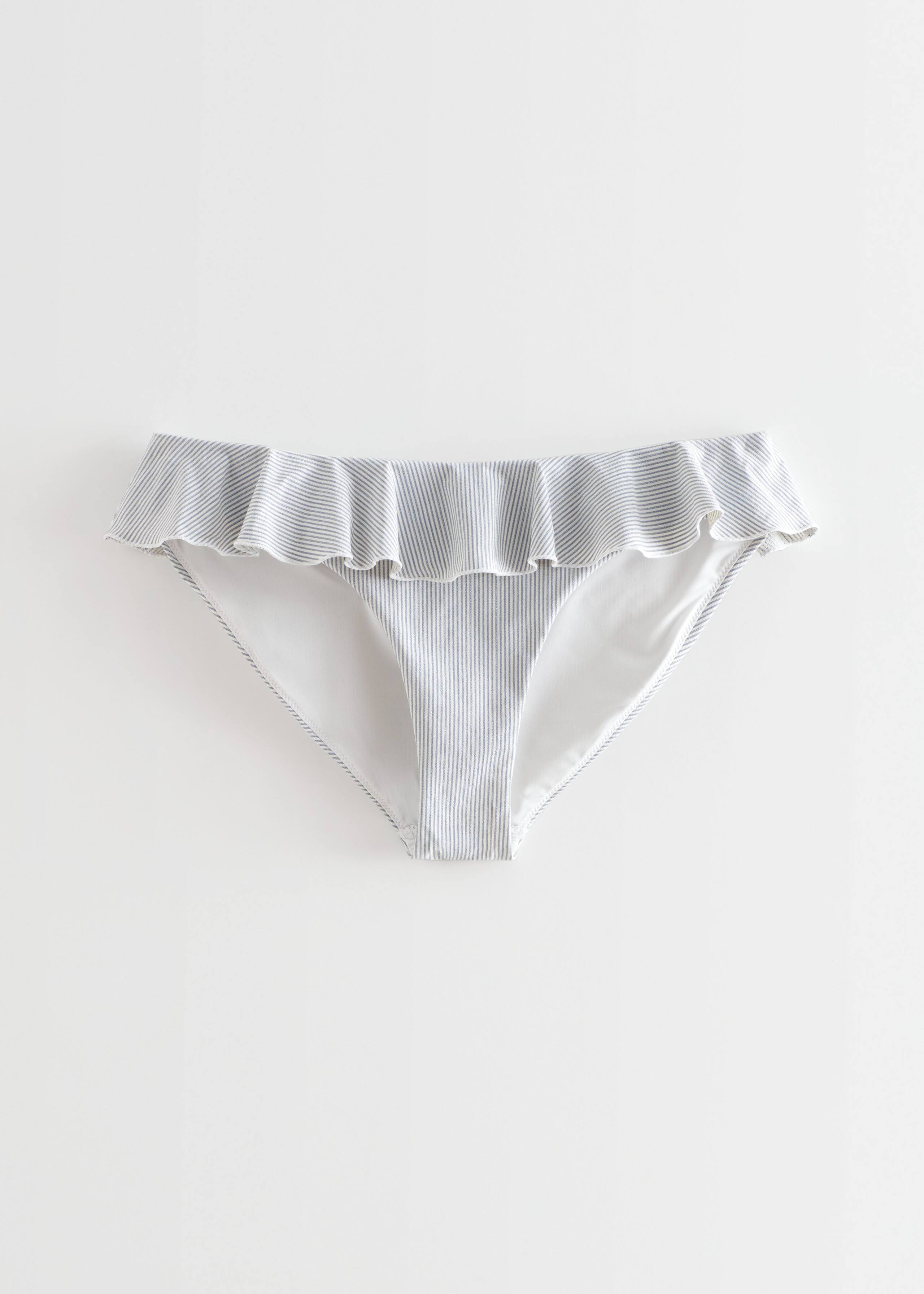 Bikini-briefs med volanger – Blå/Vit – stilleben