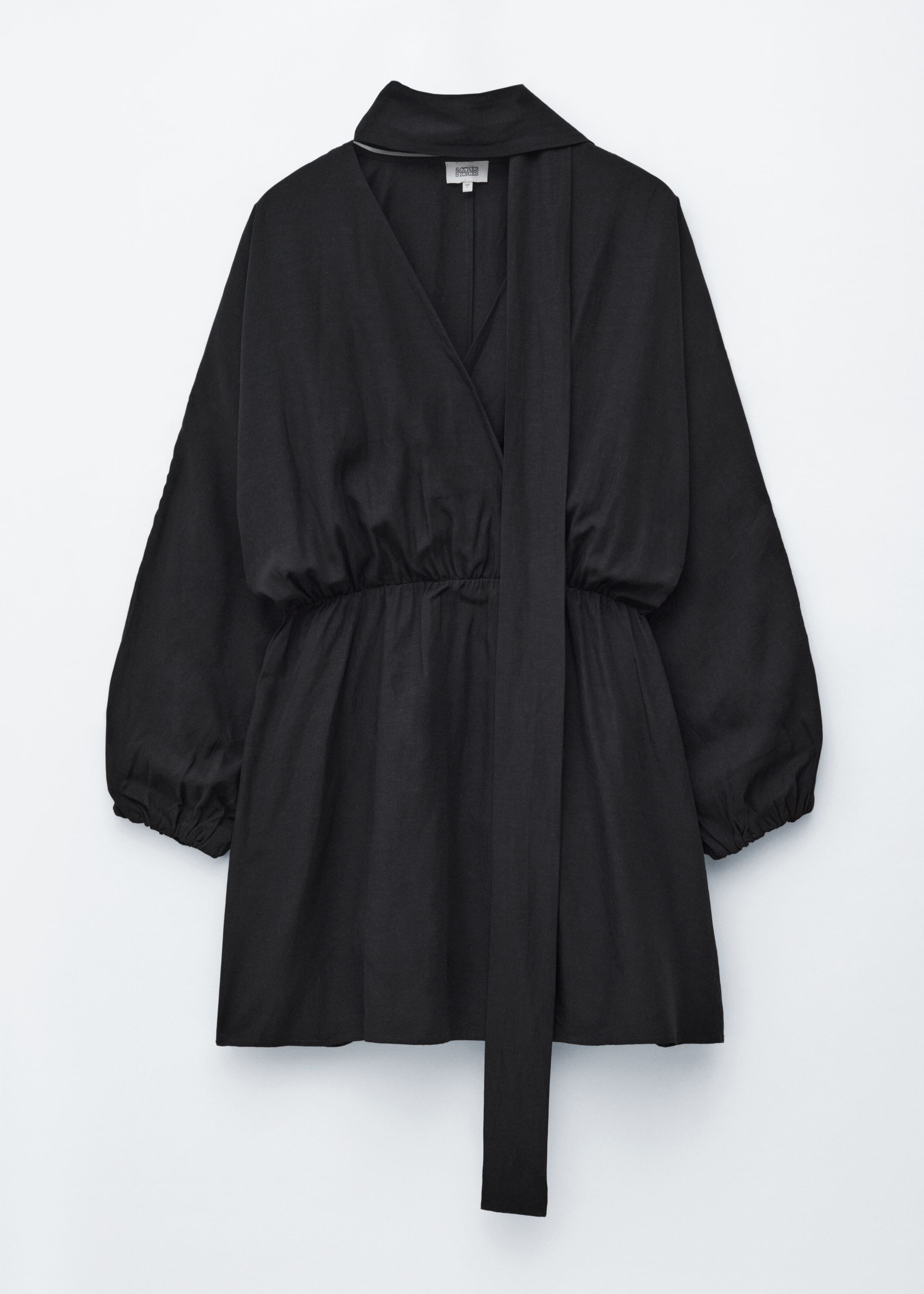 Mini-Wickelkleid mit Schal - Weiß - Stillleben