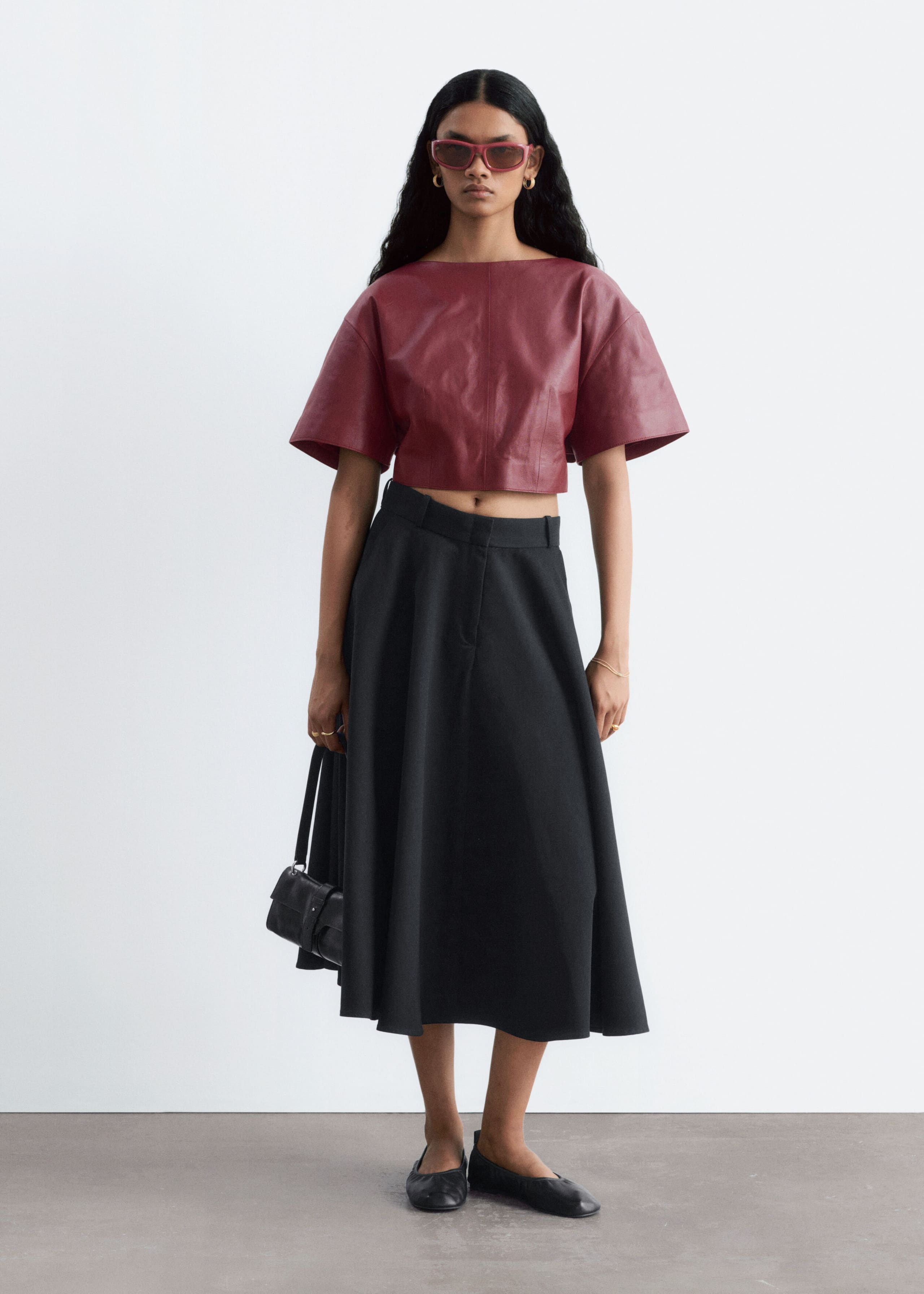 Haut en cuir à nouer au dos - Rouge foncé - Lookbook