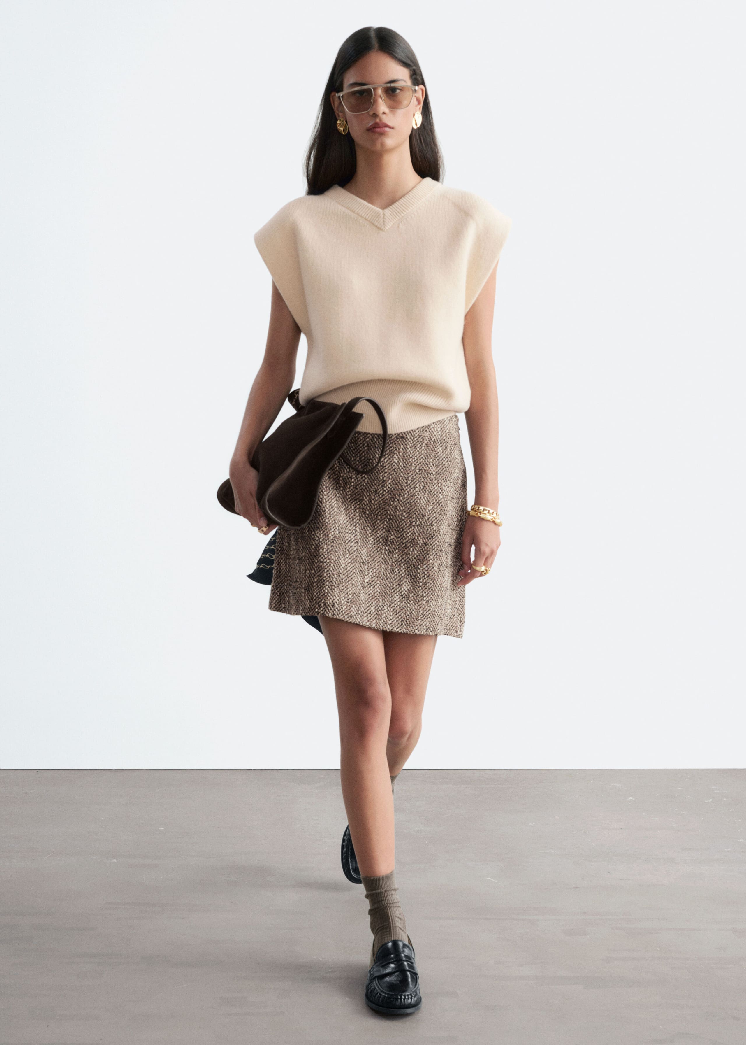 Textured Mini Skirt - Beige Melange - Lookbook