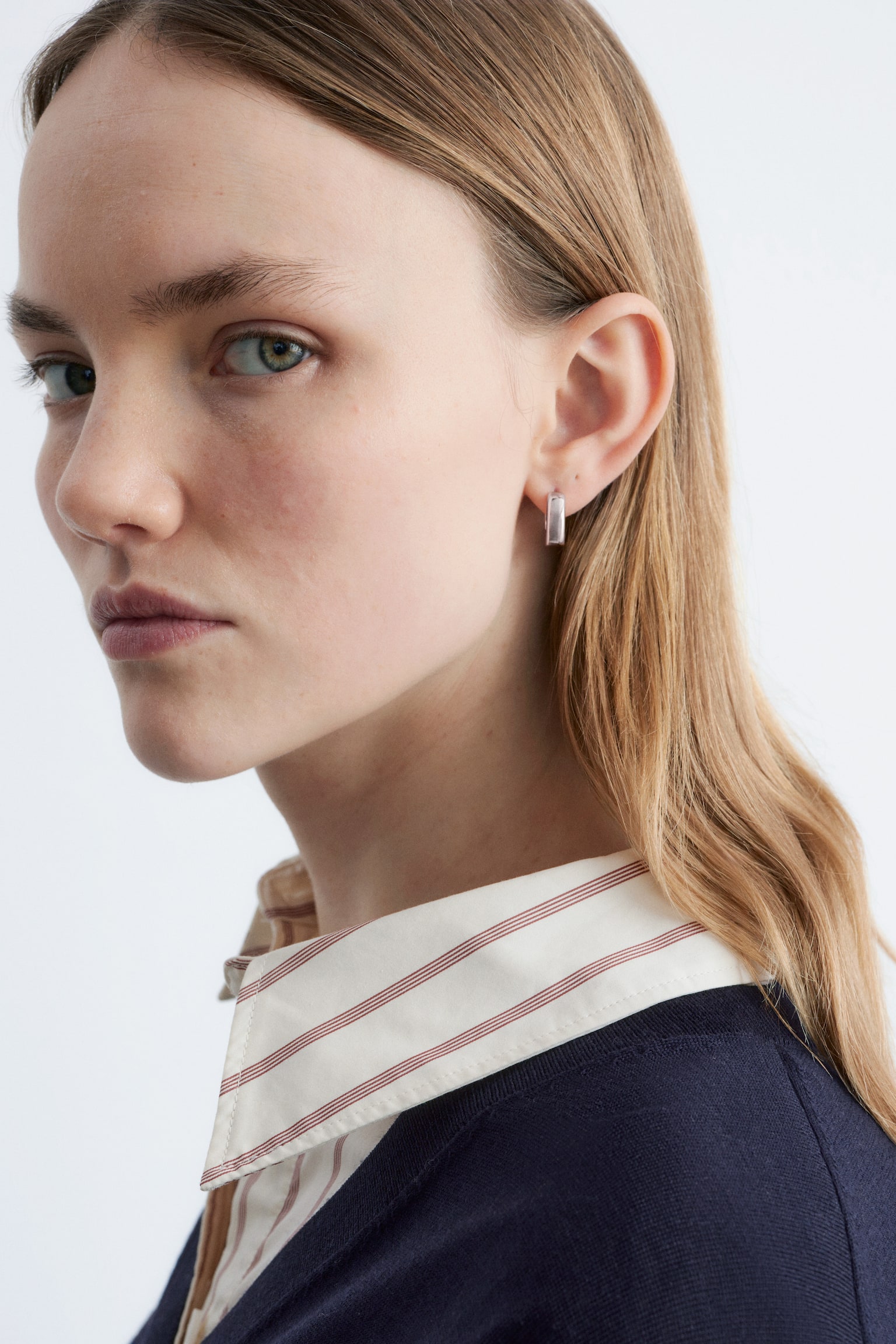 Masivní kruhové náušnice - Stříbrná - 2