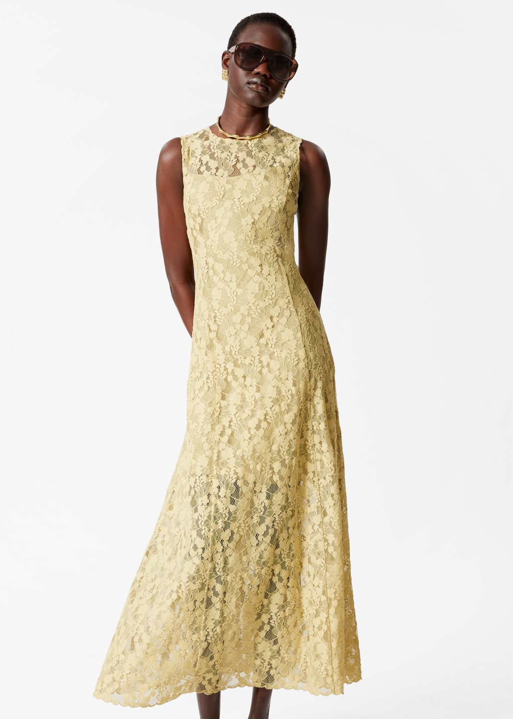 LaceMaxiDress - Light Yellow - Lookbook