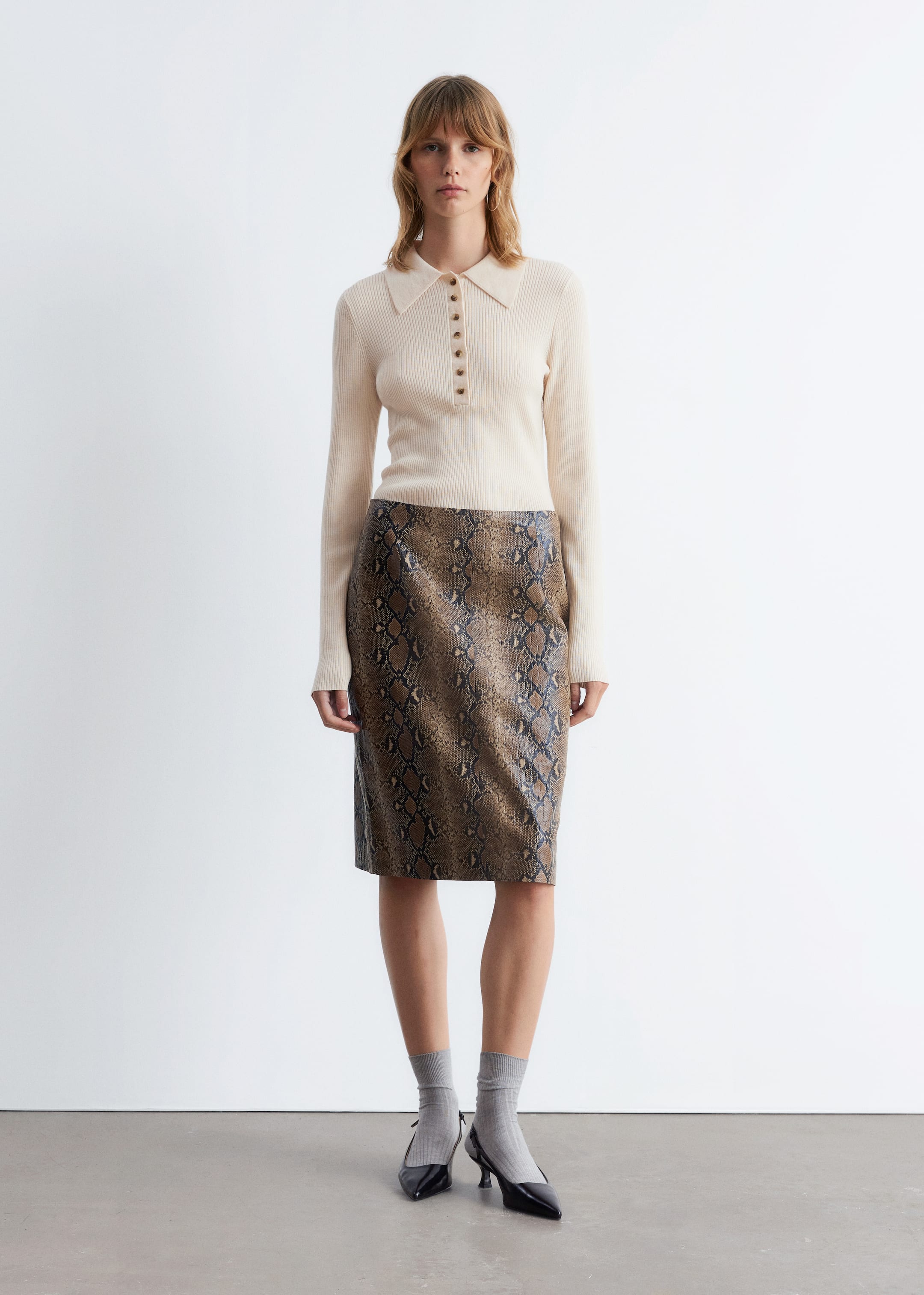 Visualizza immagine più grande: Maglia stile polo in lana merino a maniche lunghe - Bianco crema - DONNA | H&M IT 3