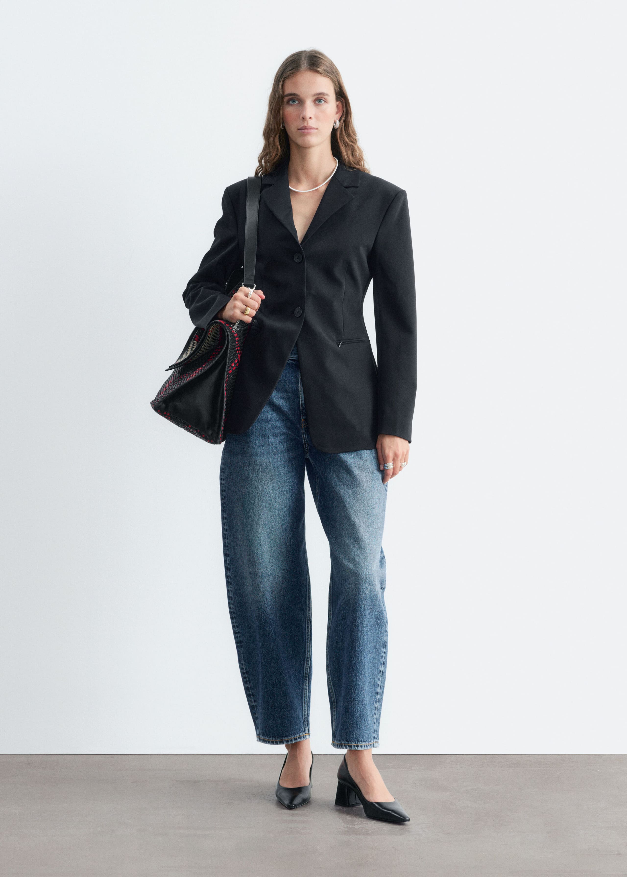 Fitted Single-Breasted Blazer - Black - Lookbook