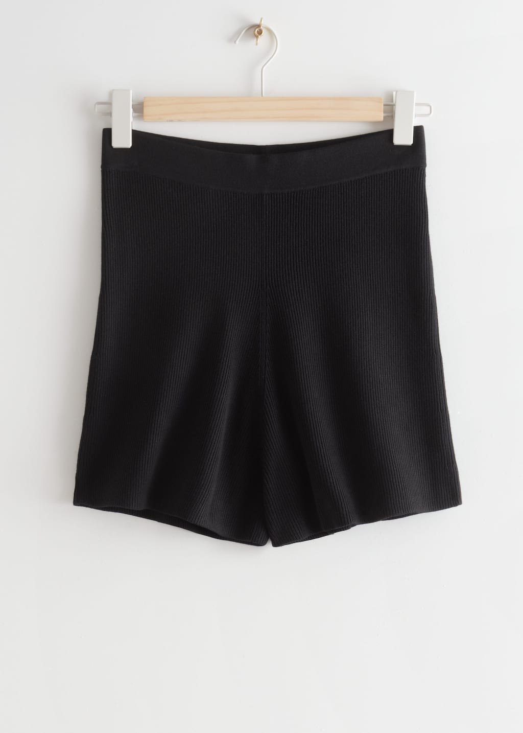 Strickshorts - Schwarz - Stillleben