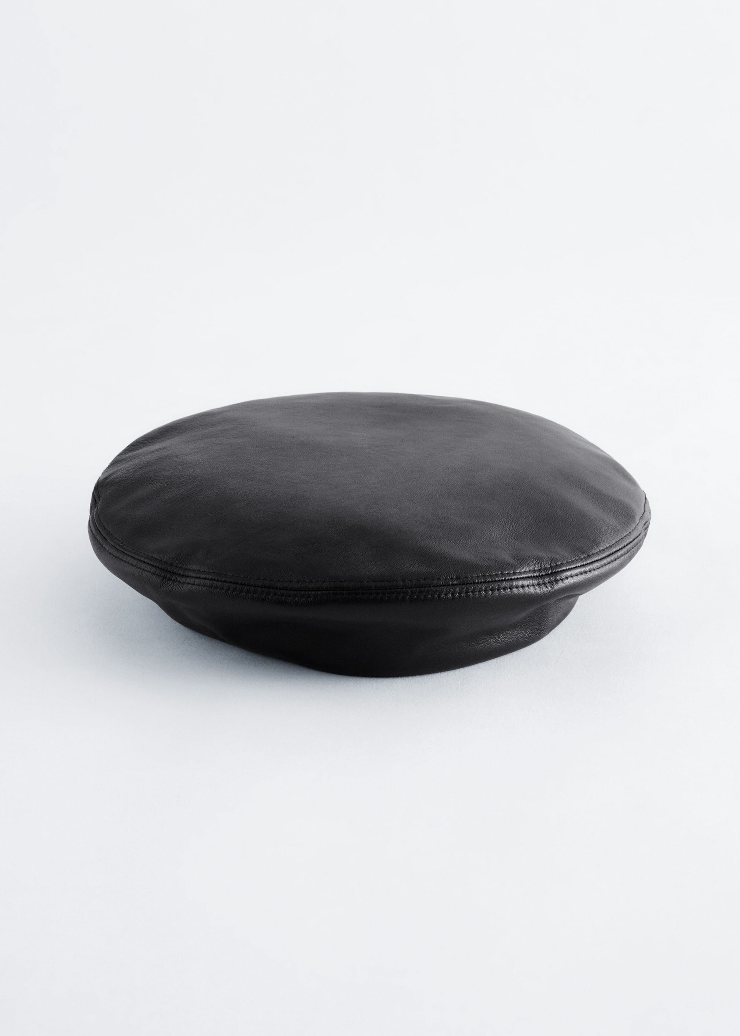 Leather Beret - Black - Still Life