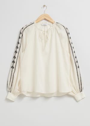 Ivory/Black Embroidered