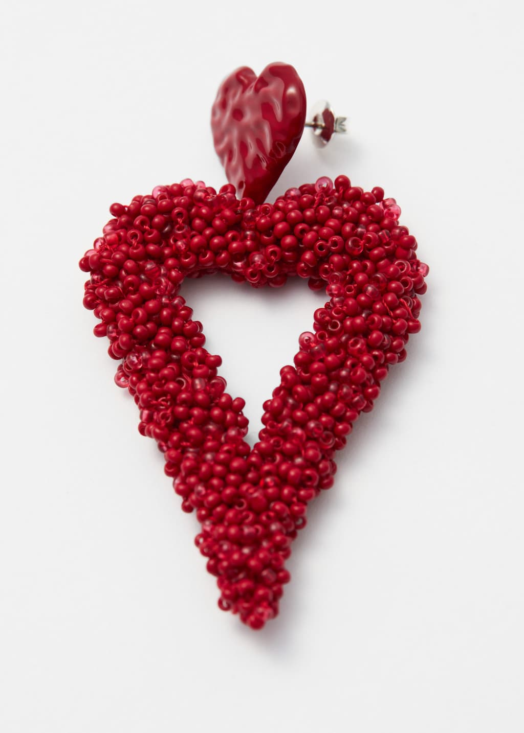 Heart-Pendant Beaded Earrings - {{variantName}} - Descriptive Detail