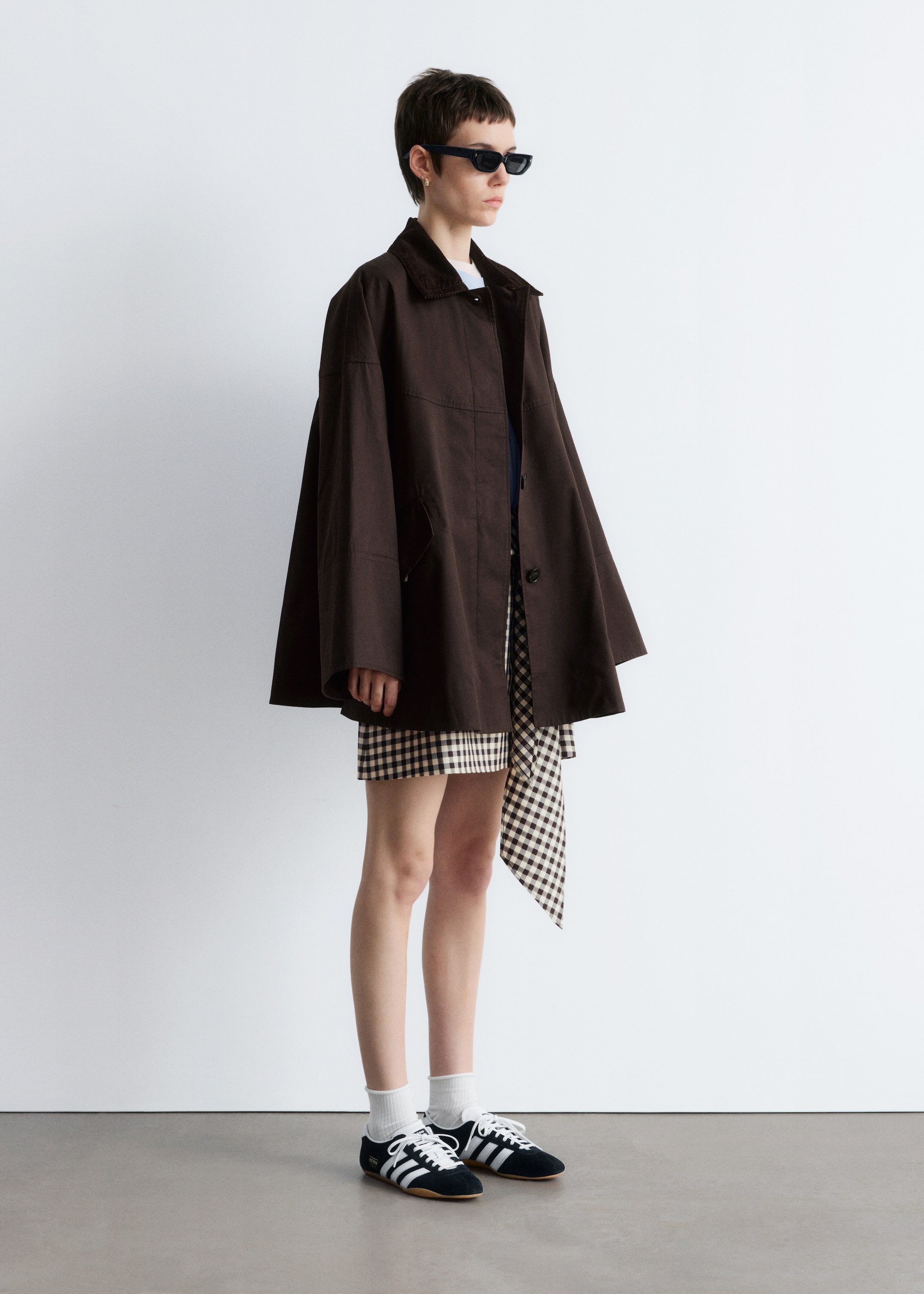 Ver imagen más grande: Chaqueta campestre holgada de silueta acampanada - Marrón oscuro - MUJER | H&M ES 5