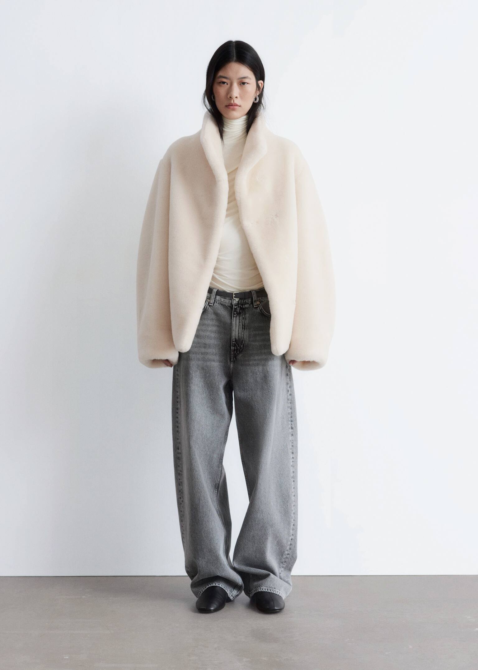 Jacka i fuskpäls - Crèmevit - 3