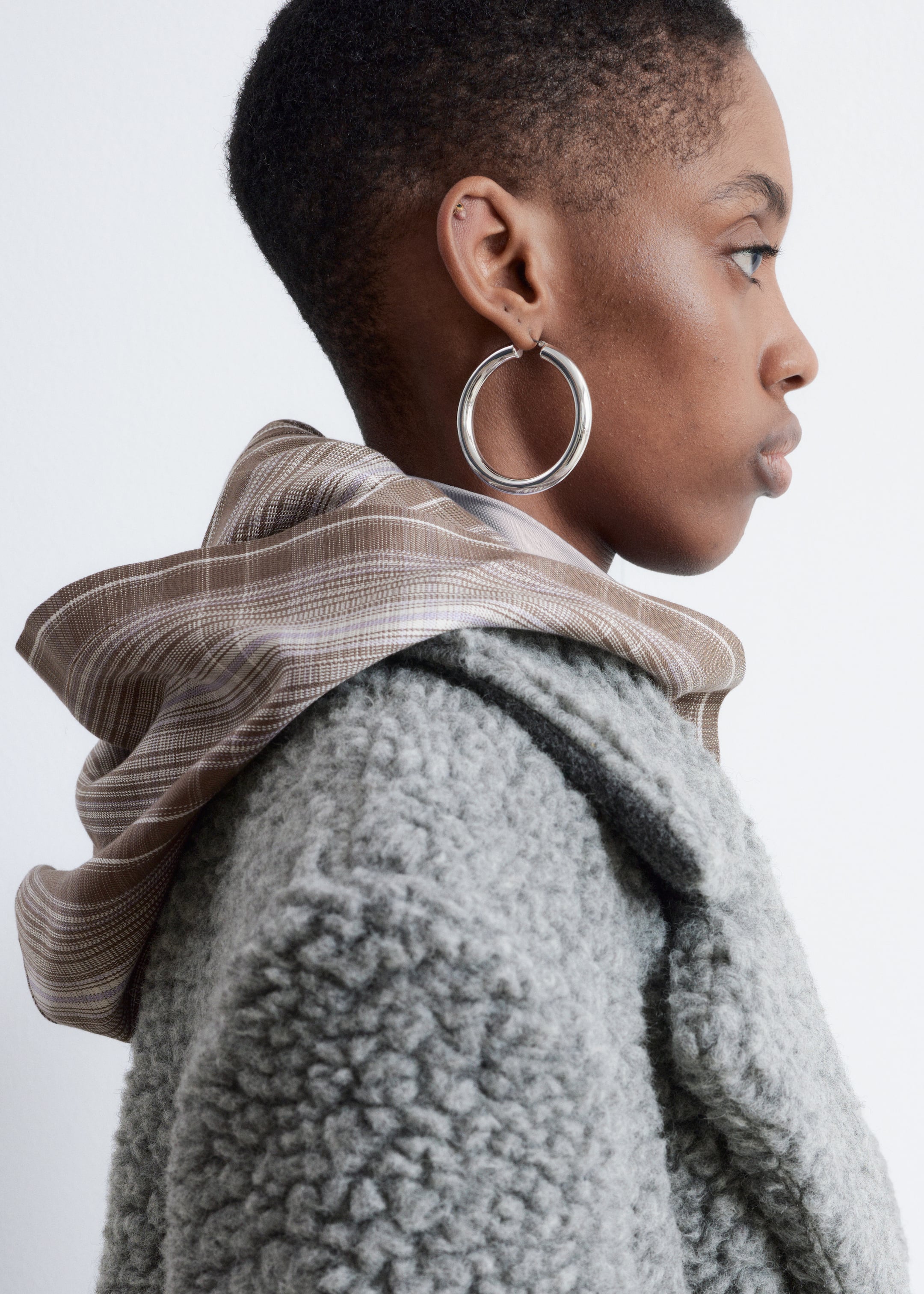 Visualizza immagine più grande: Maxi cappotto in shearling di lana - Grigio - DONNA | H&M IT 5