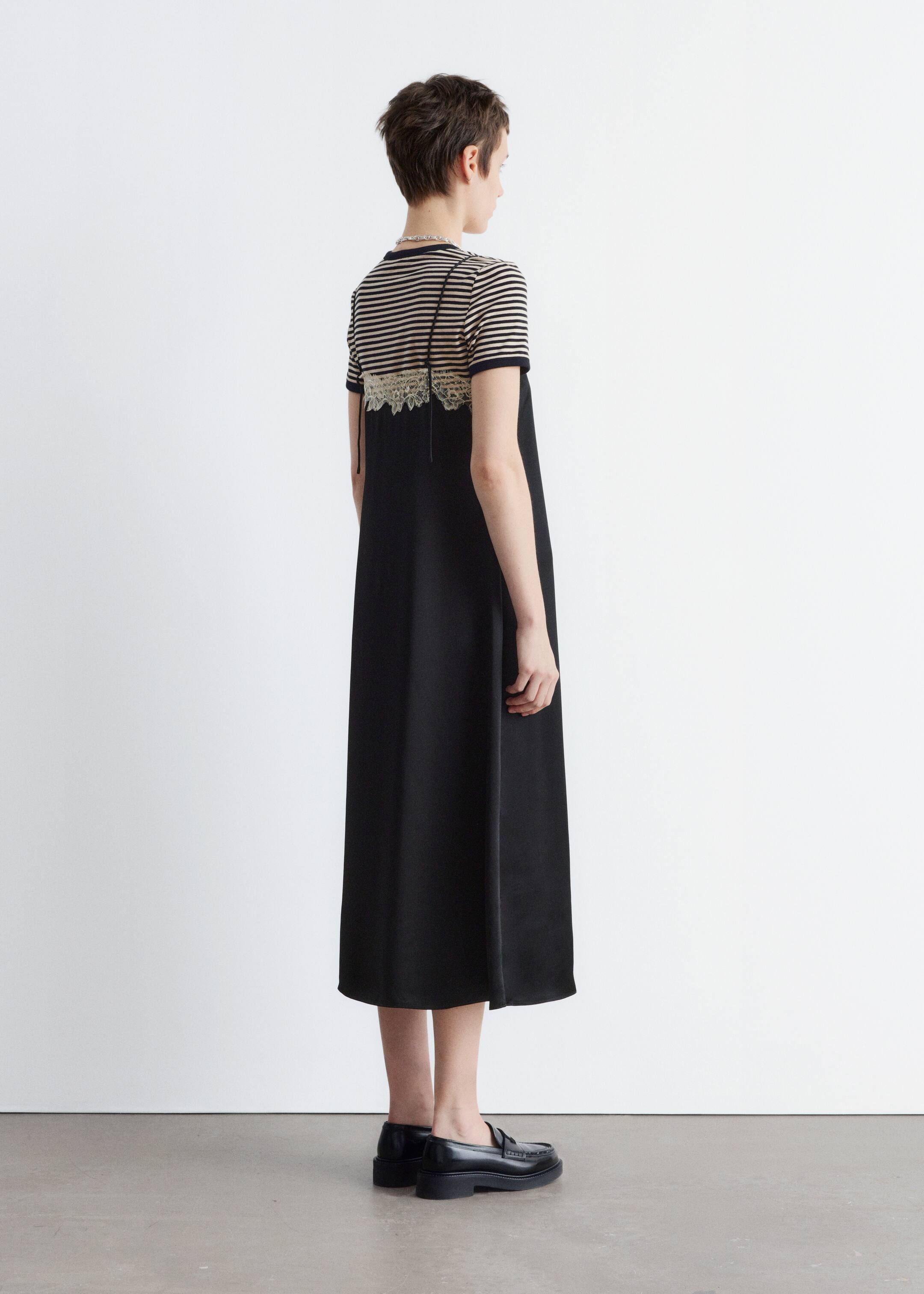 Grösseres Bild ansehen: Midi-Trägerkleid aus Satin - Schwarz - DAMEN | H&M CH 4
